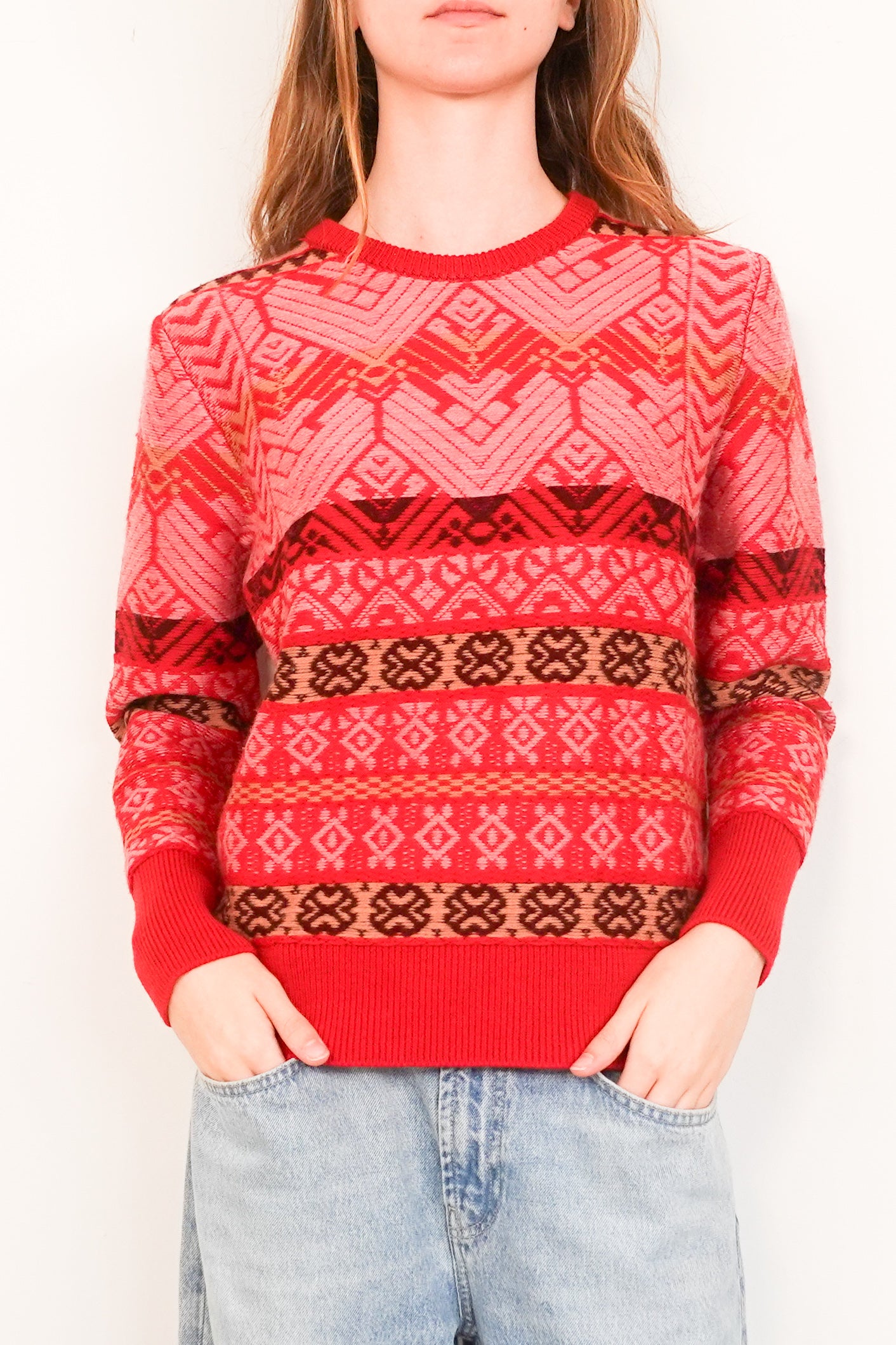 Red knitted sweater