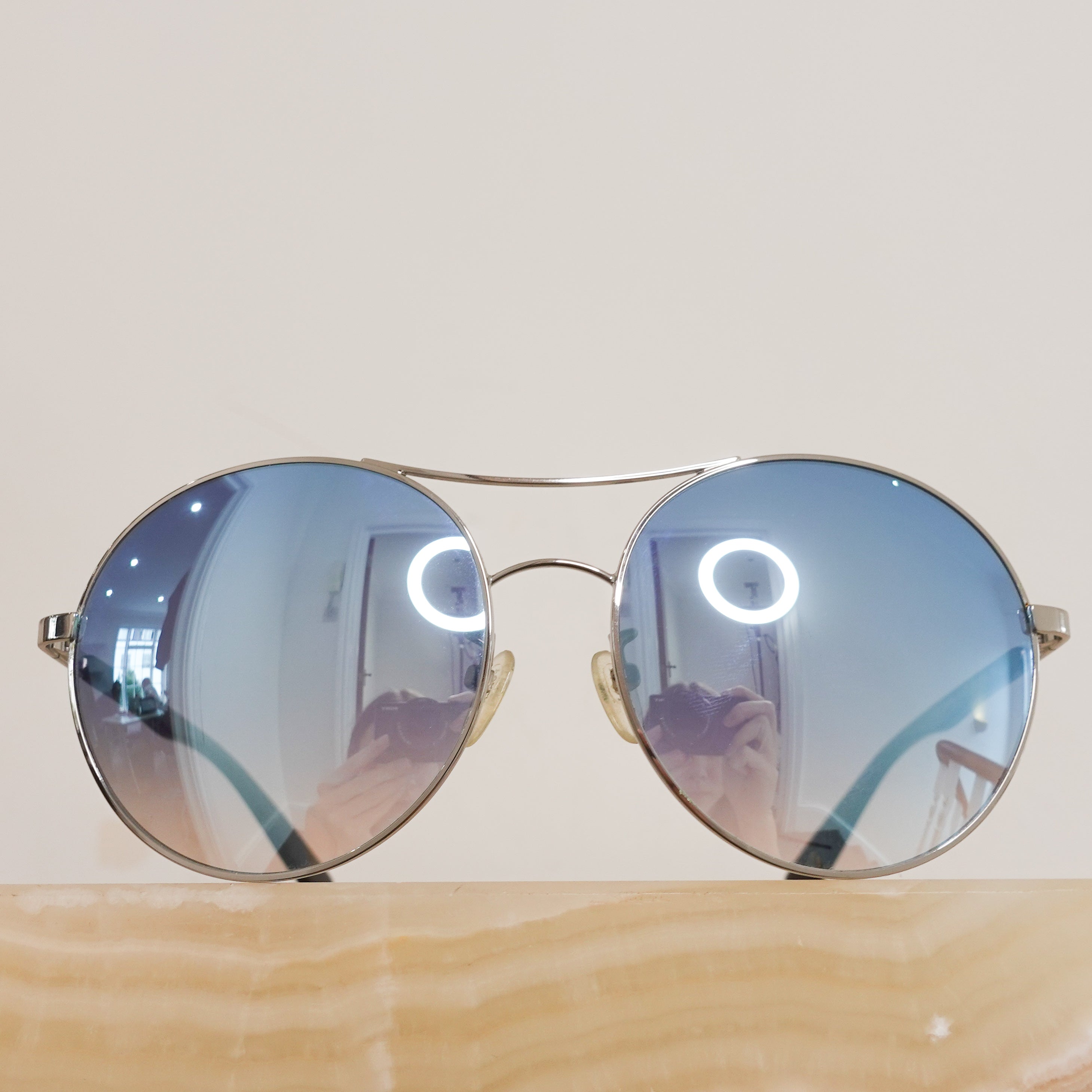 Oversized round sunglasses