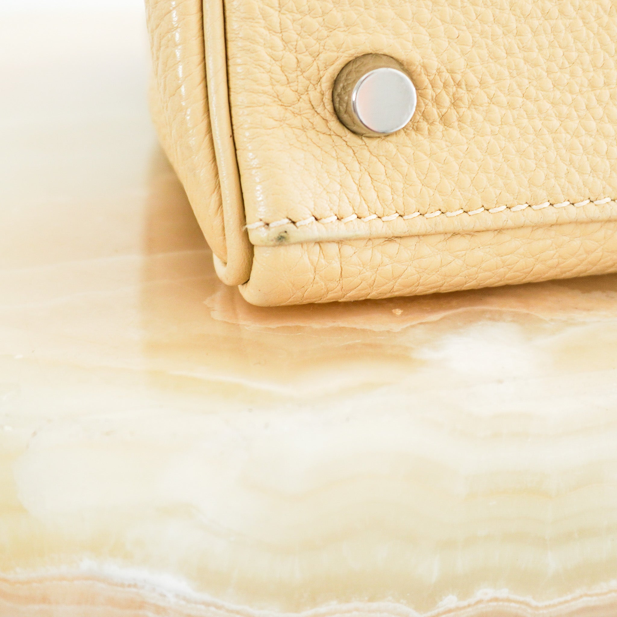 Hermès Kelly 28 Parchemin Togo Retourne Palladium Hardware | Authentic Preloved - Reloved Again