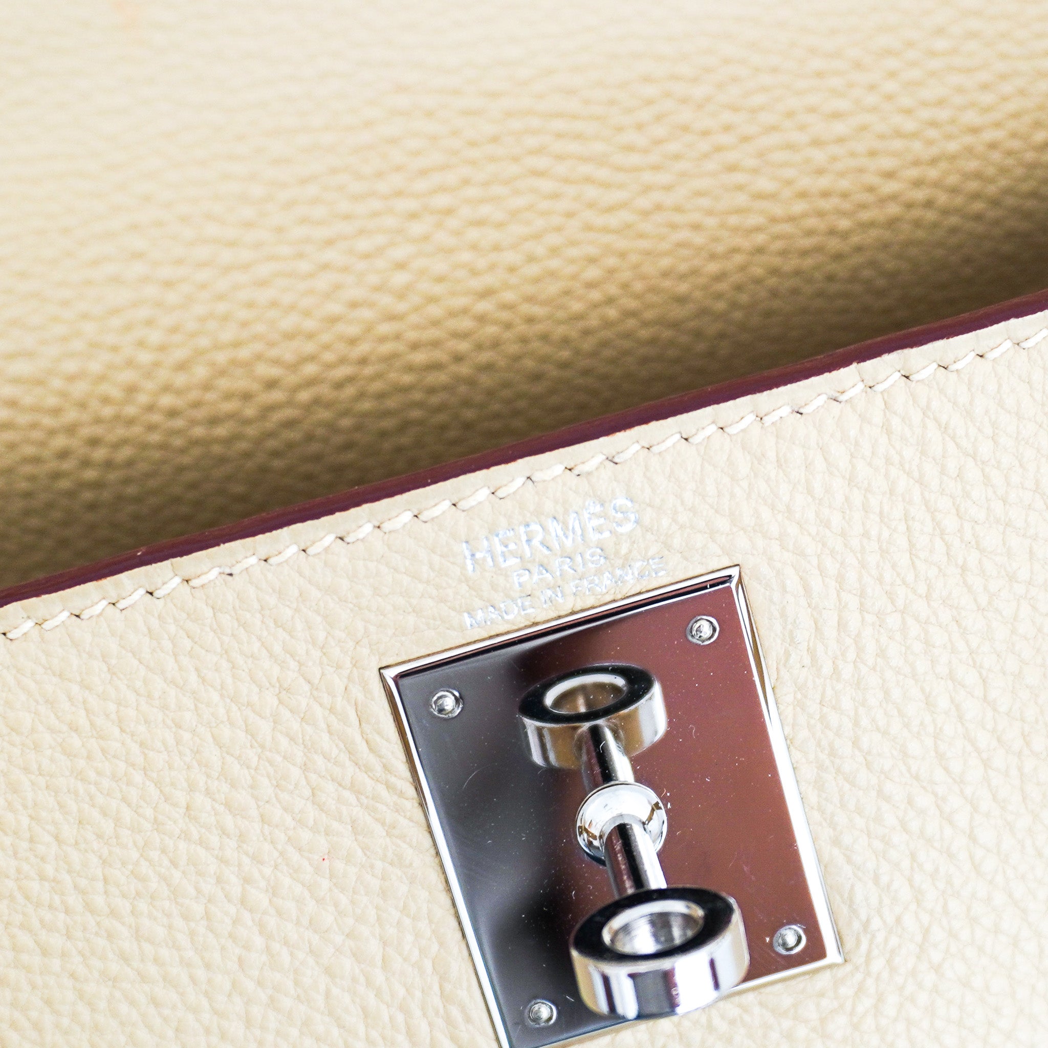 Hermès Kelly 28 Parchemin Togo Retourne Palladium Hardware | Authentic Preloved - Reloved Again