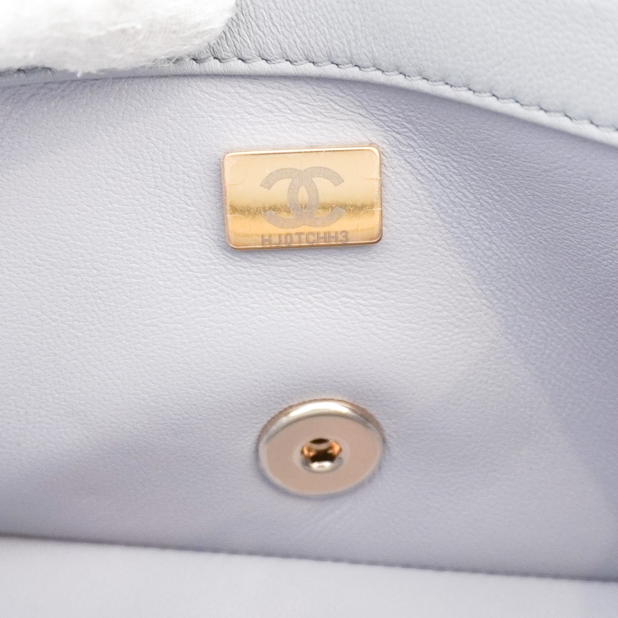 NEW Chanel Mini Sac Rabat Flap Bag in Pearl Crush RRP £4,910 | Authentic Preloved