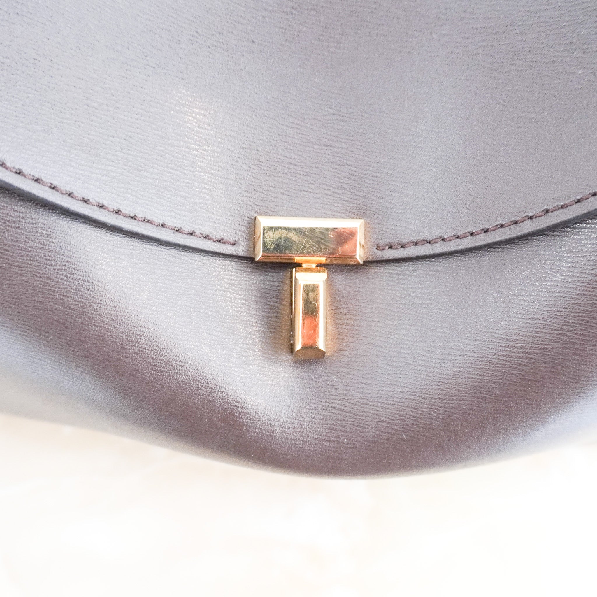 Toteme T-Lock Top Handle Bag in Bark RRP £1100 | Authentic Preloved