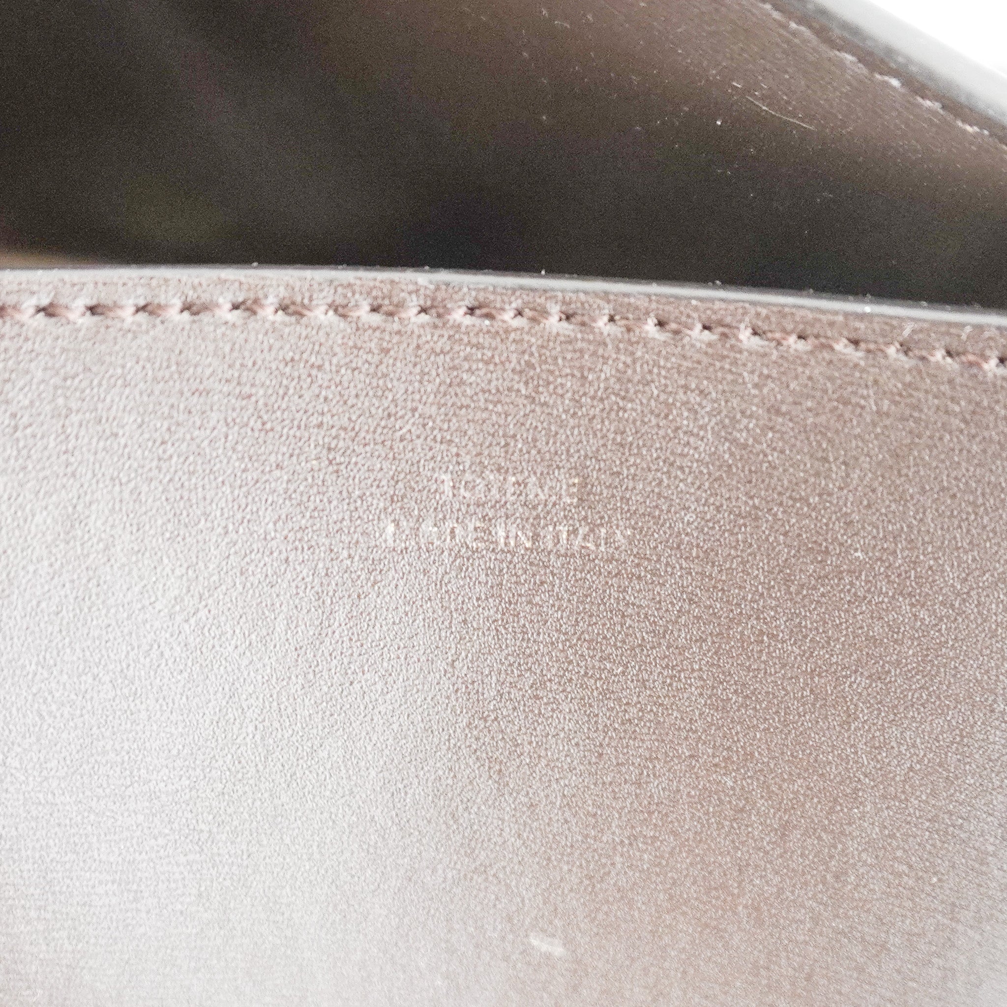 Toteme T-Lock Top Handle Bag in Bark RRP £1100 | Authentic Preloved