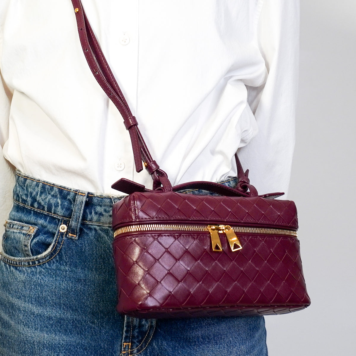 Bottega Veneta Bang Bang Vanity Case in Barolo (RRP £2400) | Authentic Preloved - Reloved Again