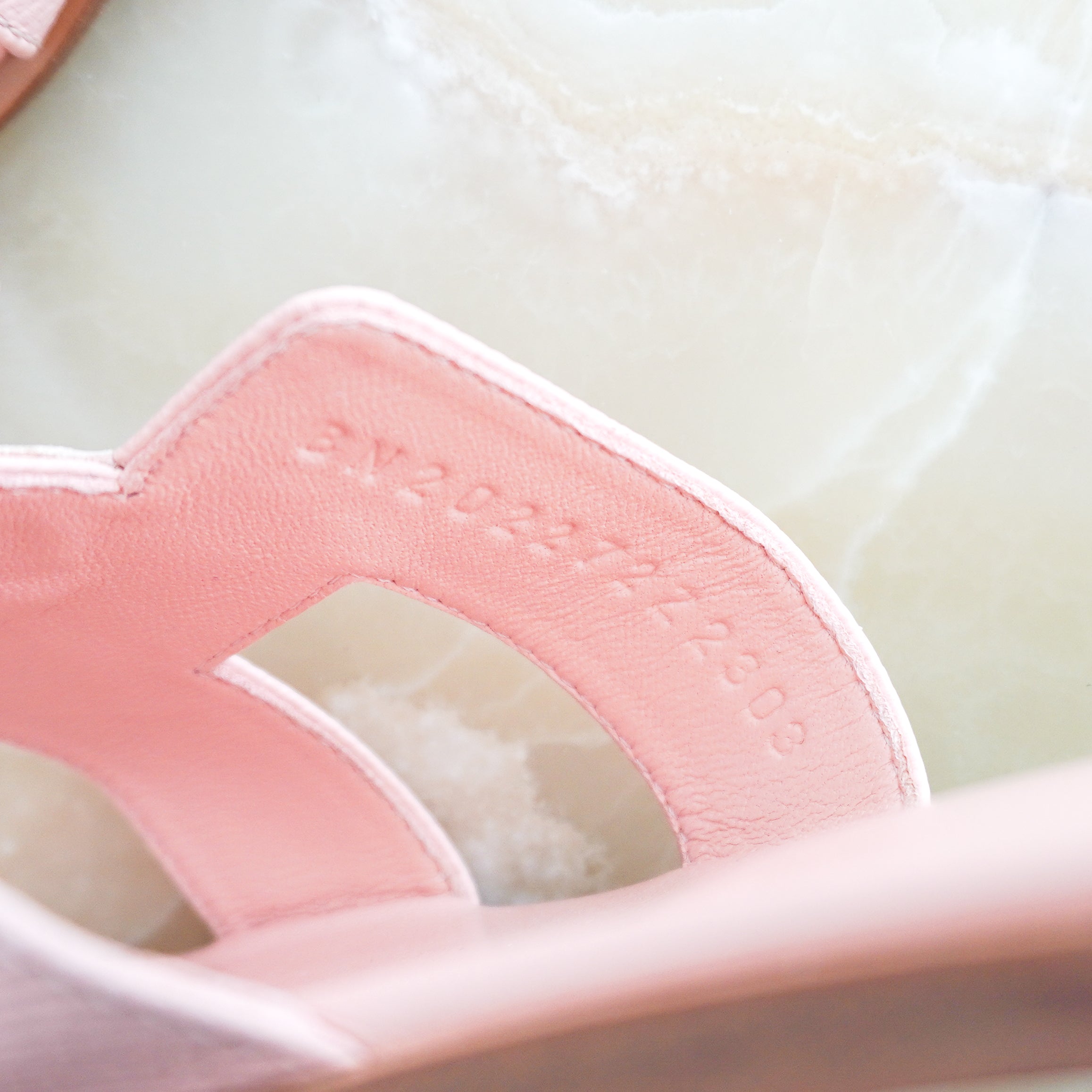 Hermès Pink Epsom Leather Oran Sandals (RRP £650) | Authentic Preloved