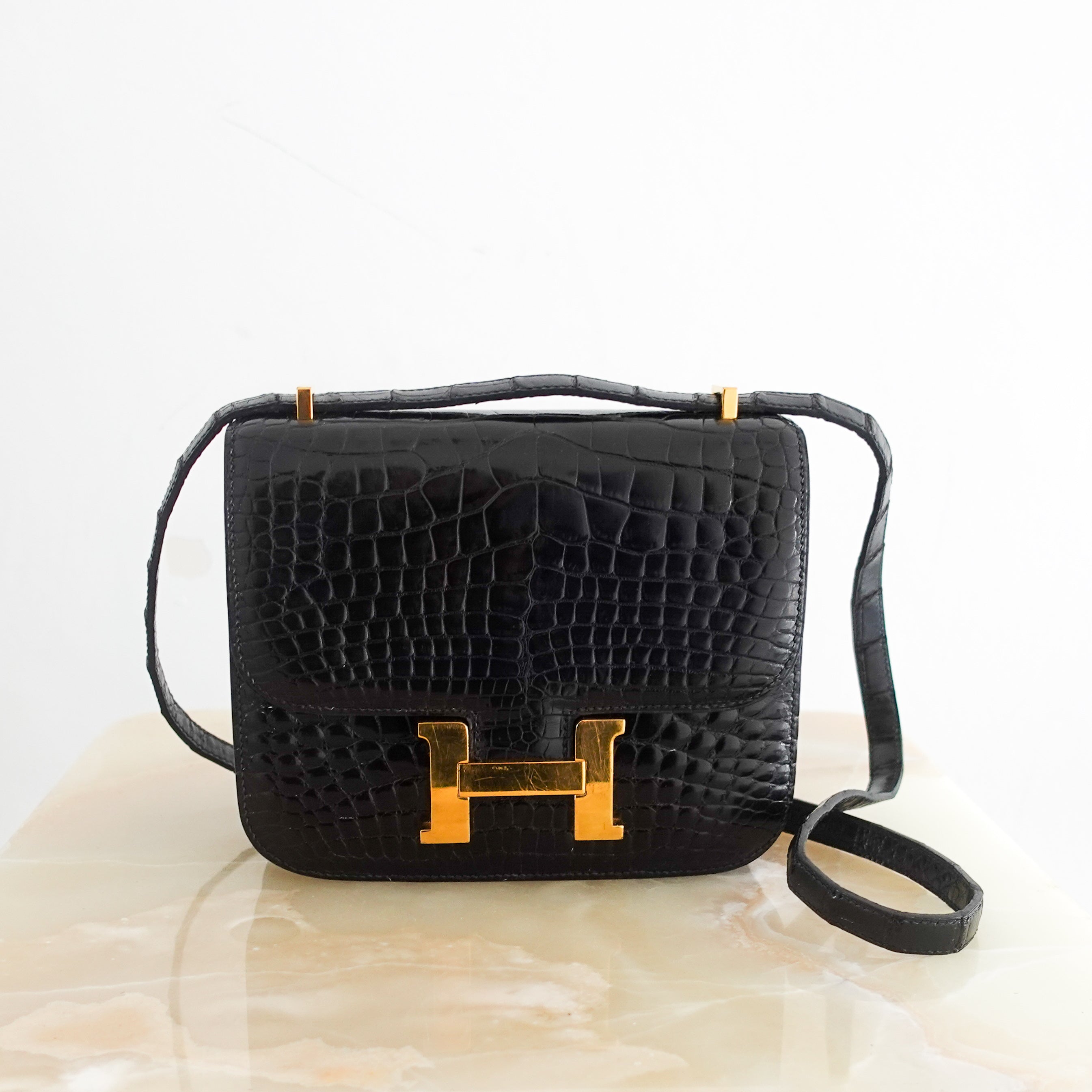 Crocodile constance mini box bag