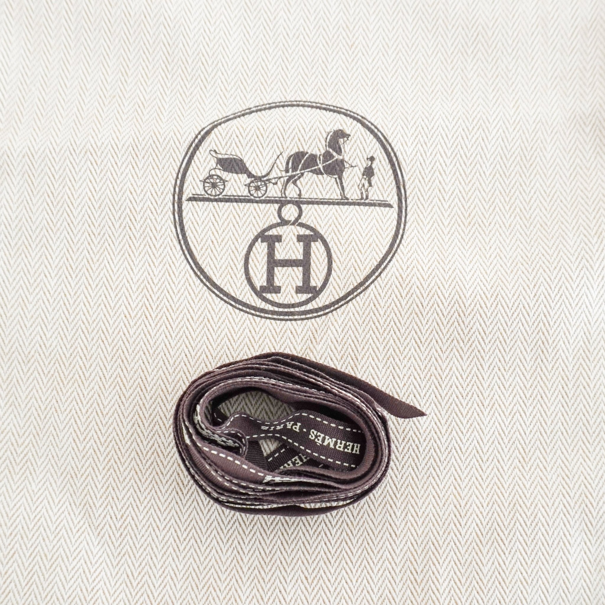 Hermès Chypre Sandals in Blanc Calfskin Leather (RRP £790) | Authentic Preloved - Reloved Again