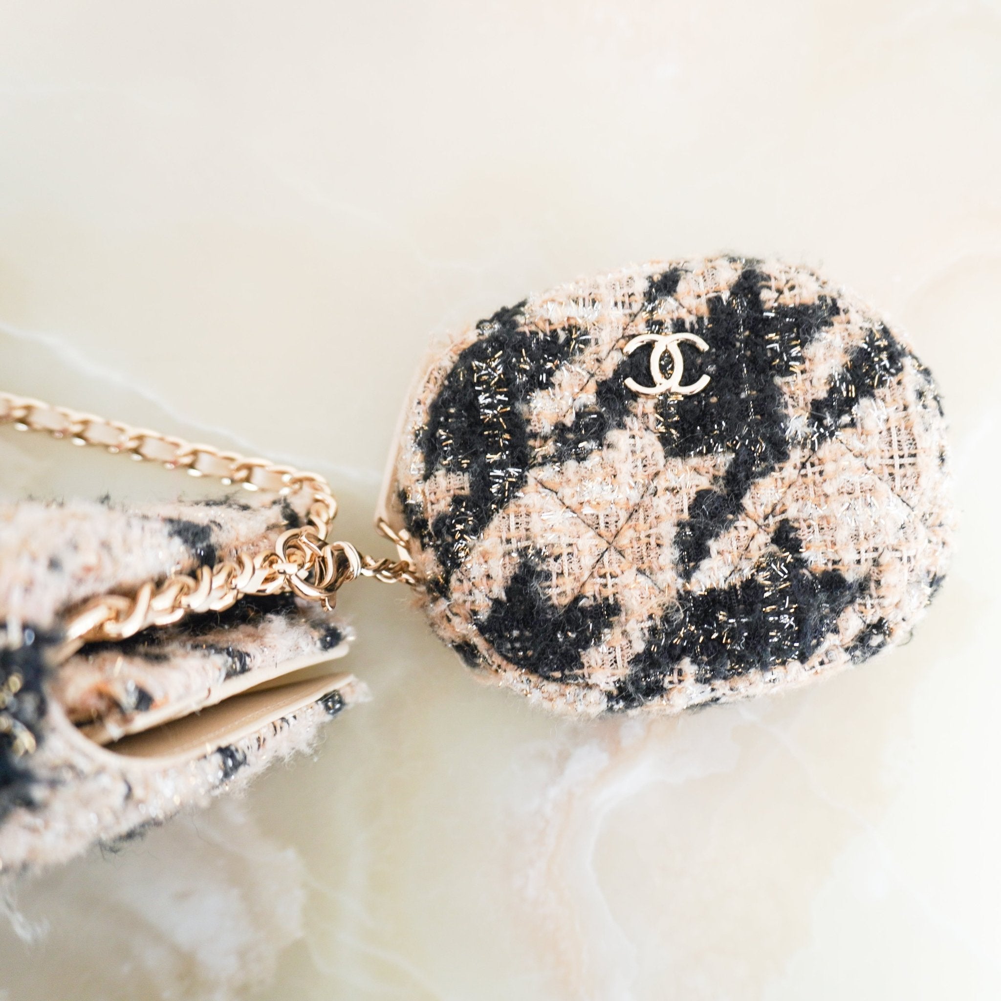 Chanel Beige and Black Houndstooth Tweed Wallet On Chain with Coin Pouch RRP £3500 | Authentic Preloved - Reloved Again