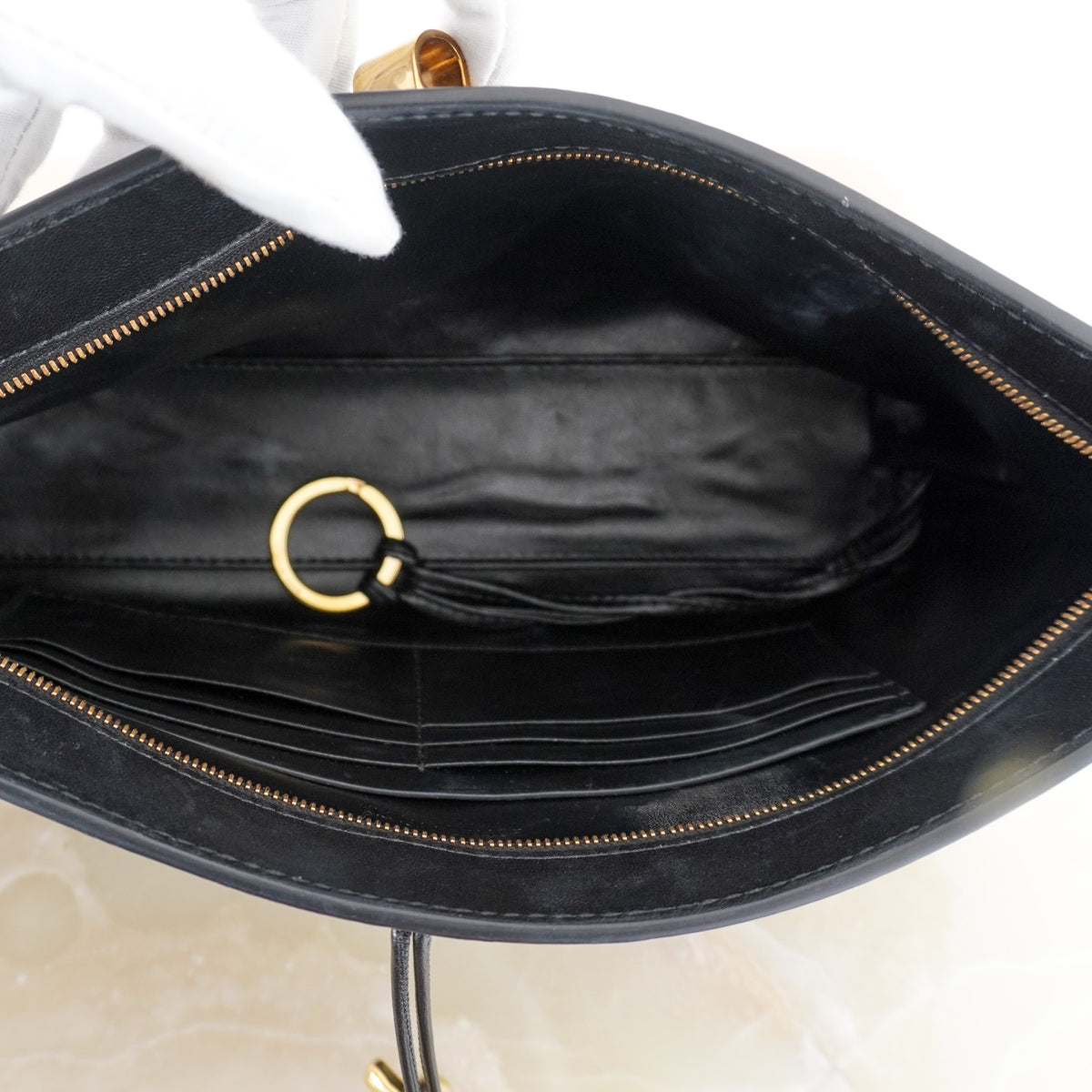 Bottega Andiamo Boat Pouch (RRP £1355) Authentic Preloved