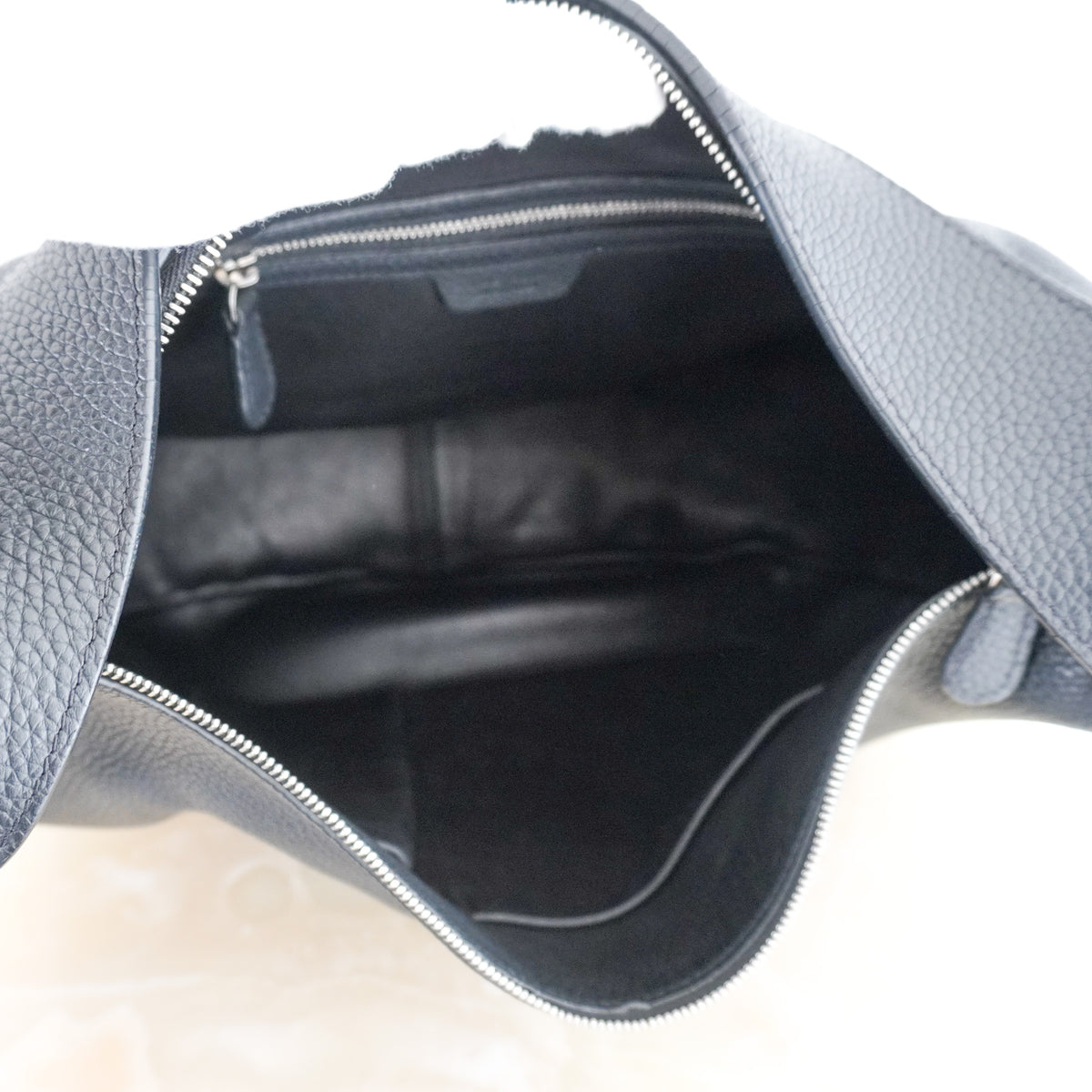 The Row Allie Leather Shoulder Bag in Grained Calfskin Leather (RRP £2800) | Authentic Preloved