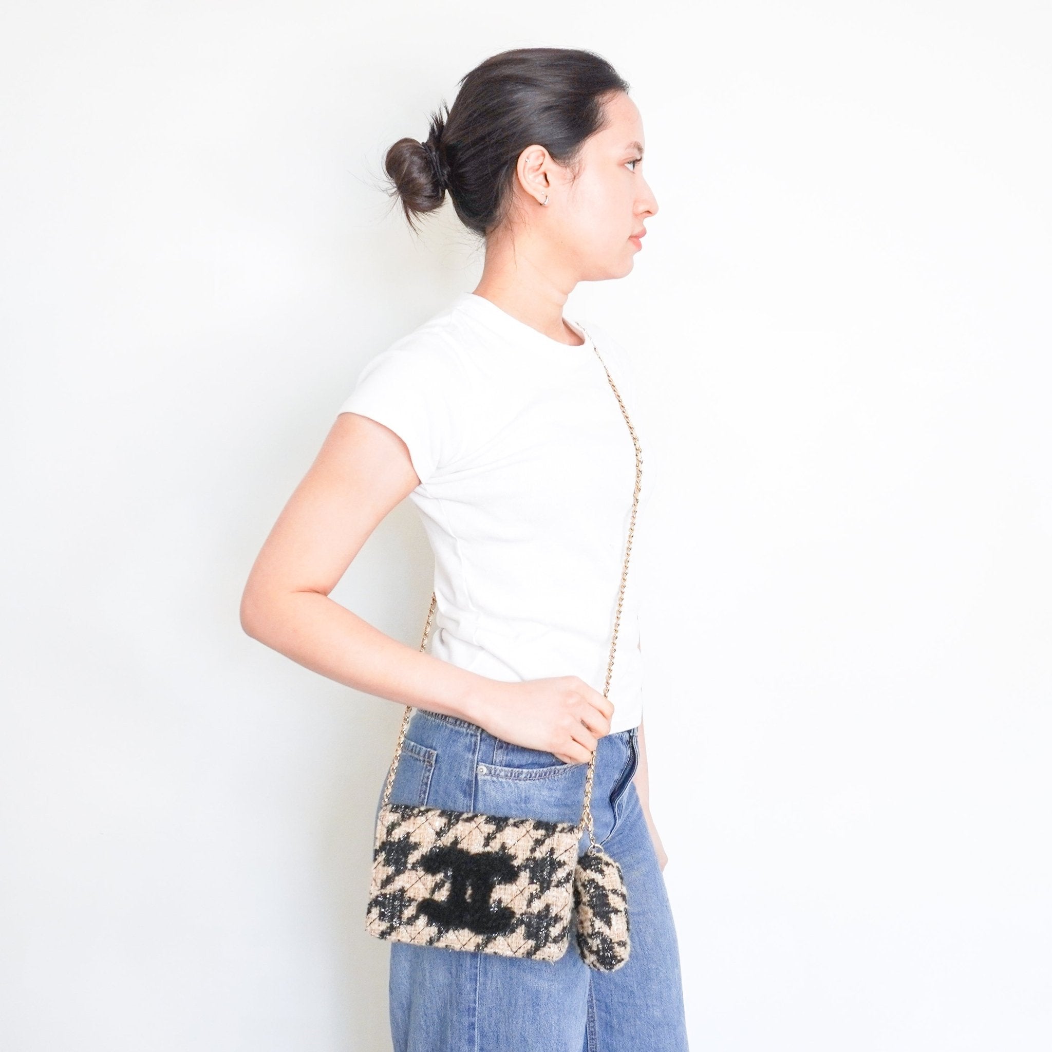 Chanel Beige and Black Houndstooth Tweed Wallet On Chain with Coin Pouch RRP £3500 | Authentic Preloved - Reloved Again