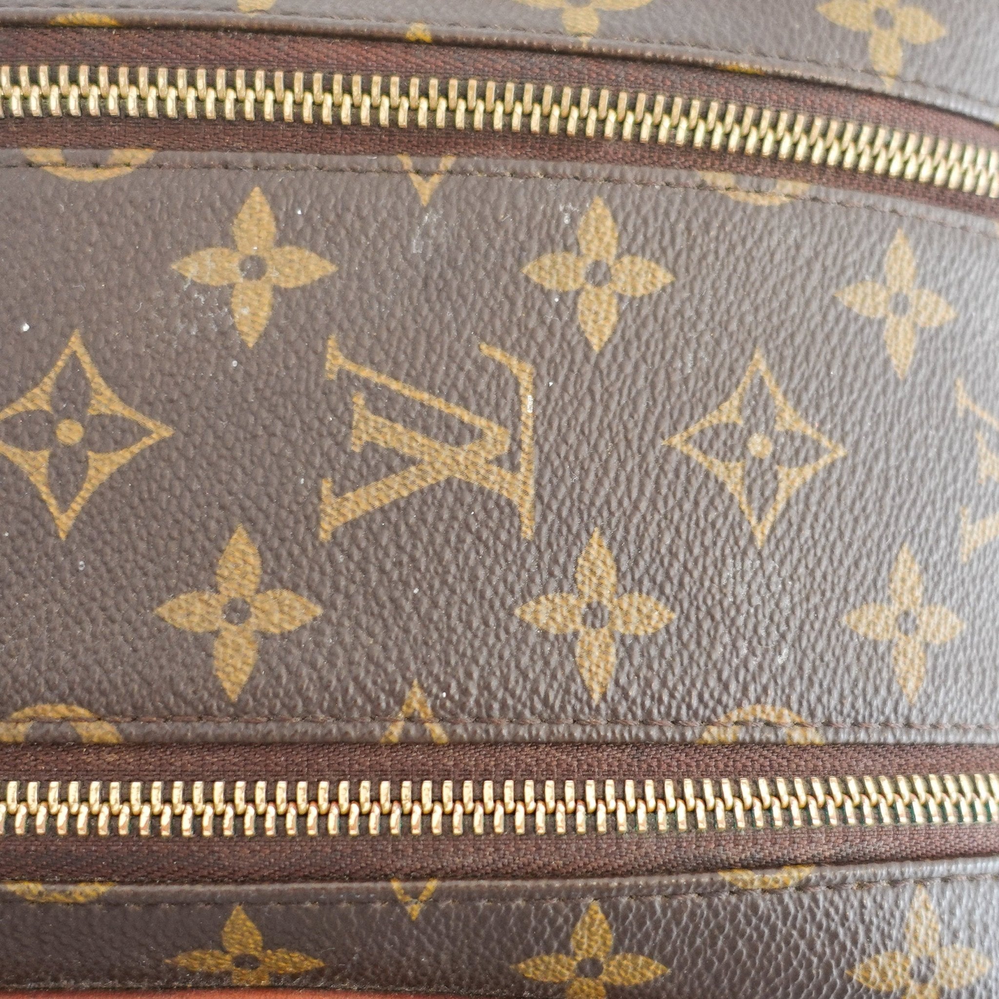 Louis Vuitton Canvas Wash Bag RRP £840 | Authentic Preloved - Reloved Again