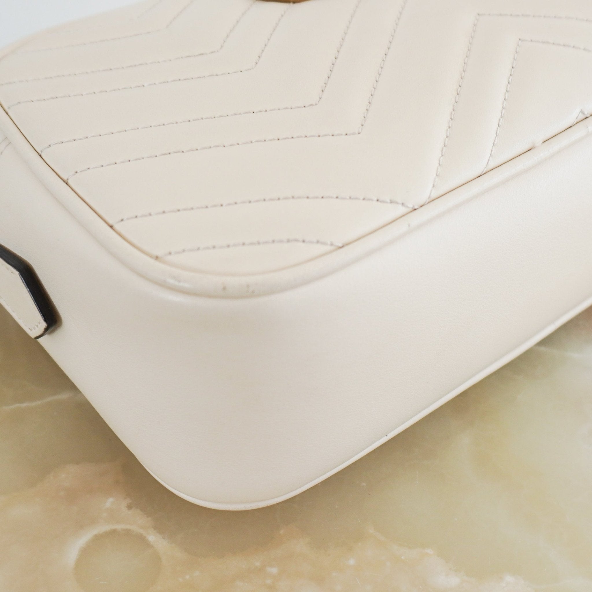 Gucci White Leather Small Camera Bag RRP £1460 | Authentic Preloved - Reloved Again