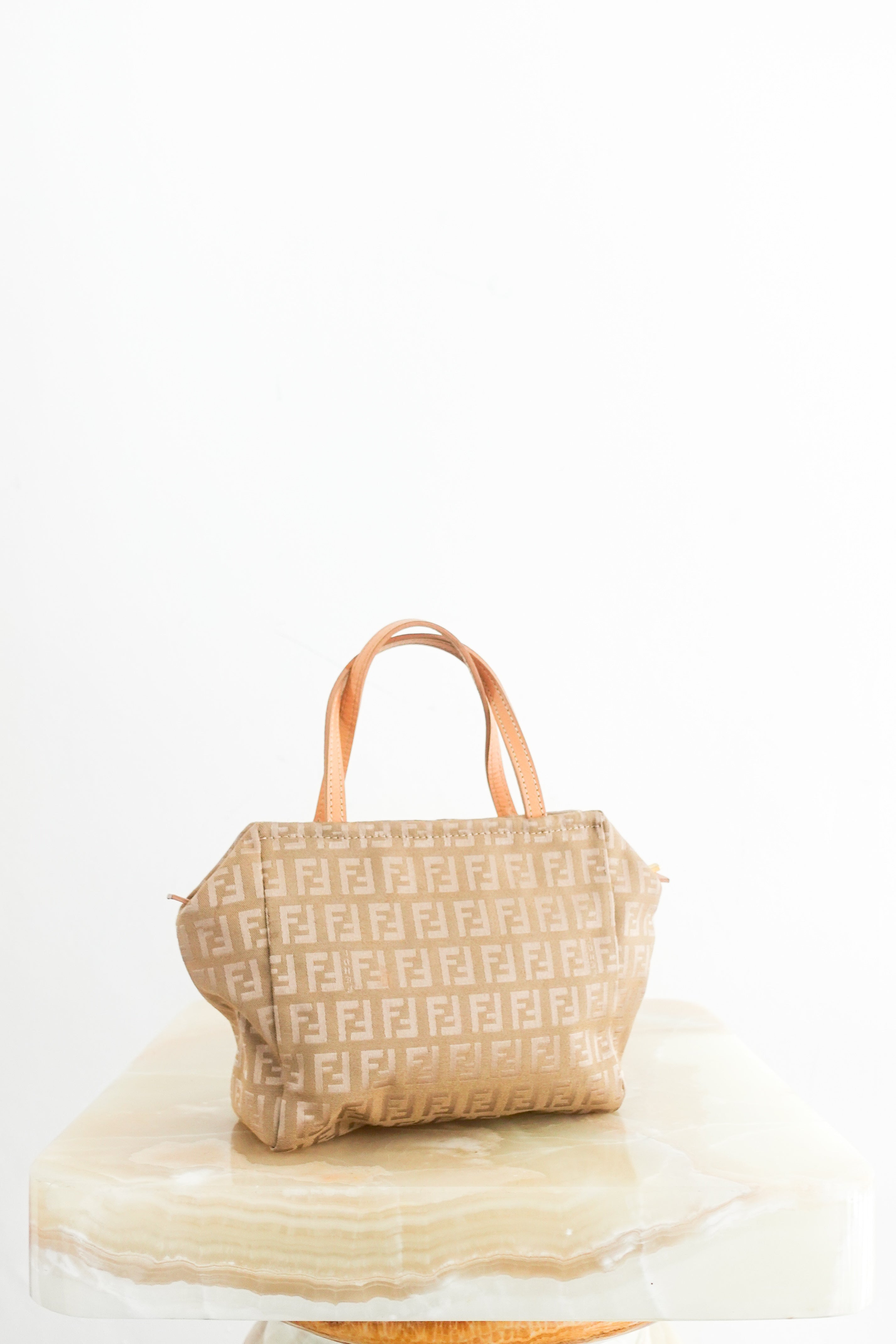 Beige tote bag