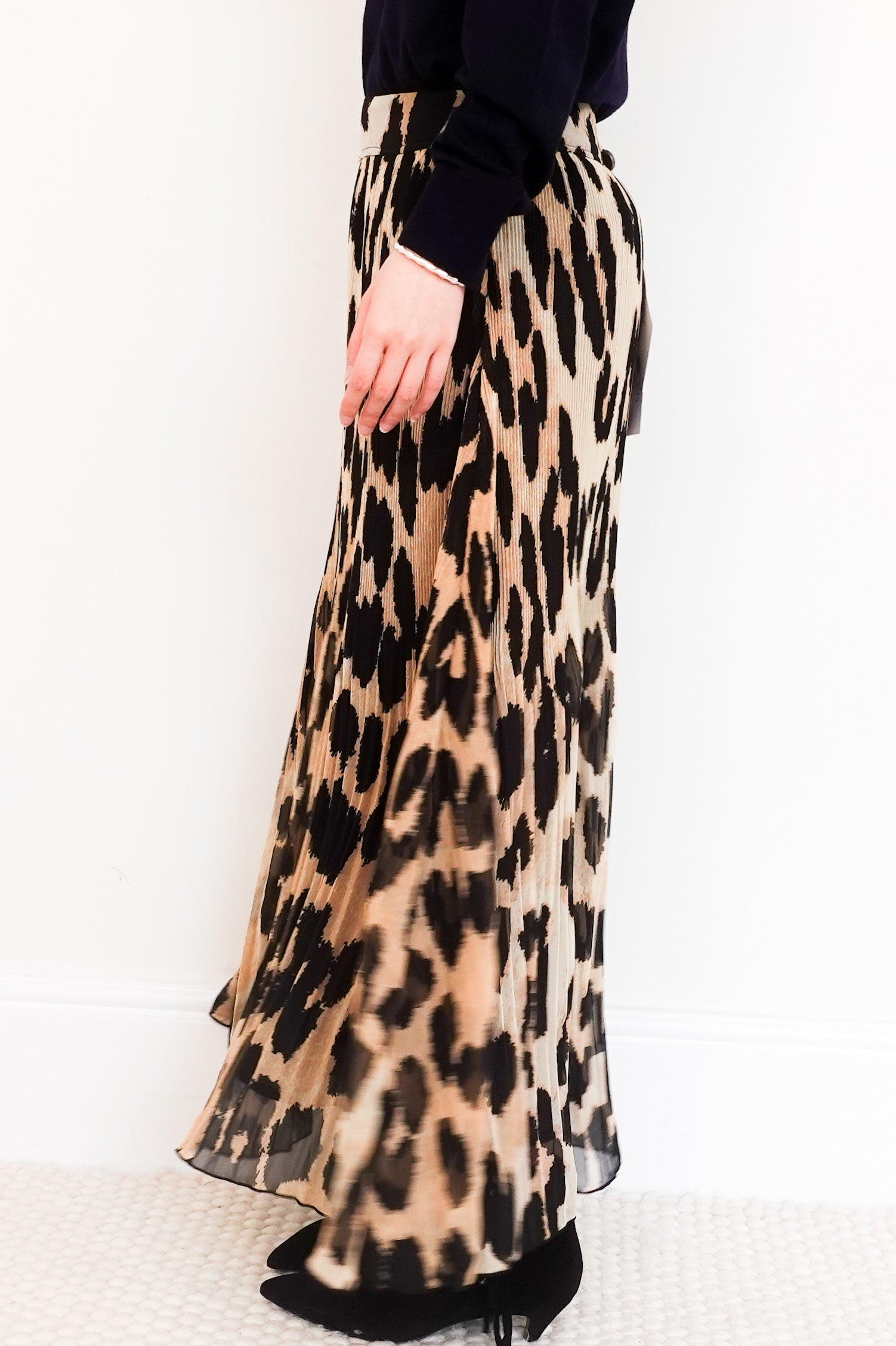 Maxi leopard print skirt RRP £250