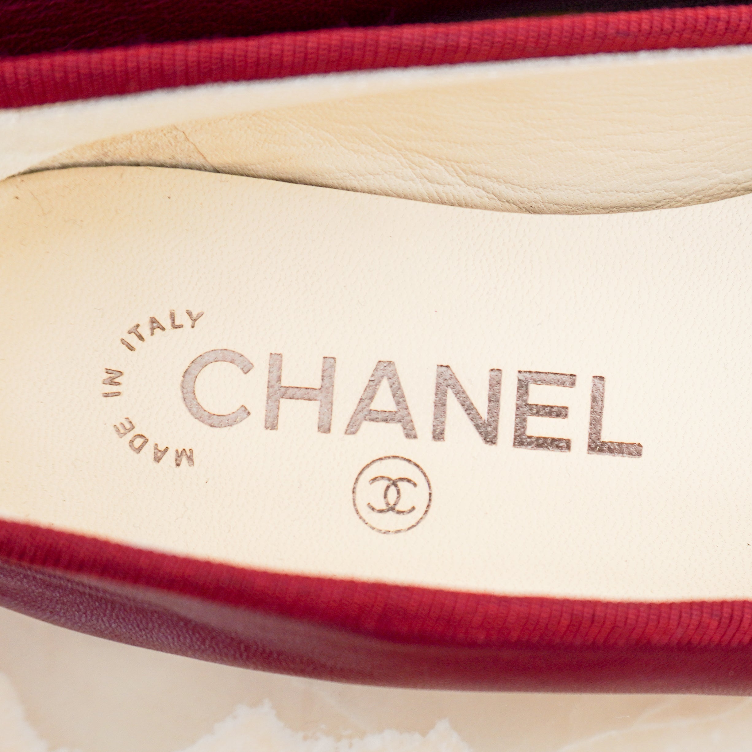 Chanel CC Two-Tone Ballet Flats in Burgundy & Navy Leather (RRP £850) | Authentic Preloved