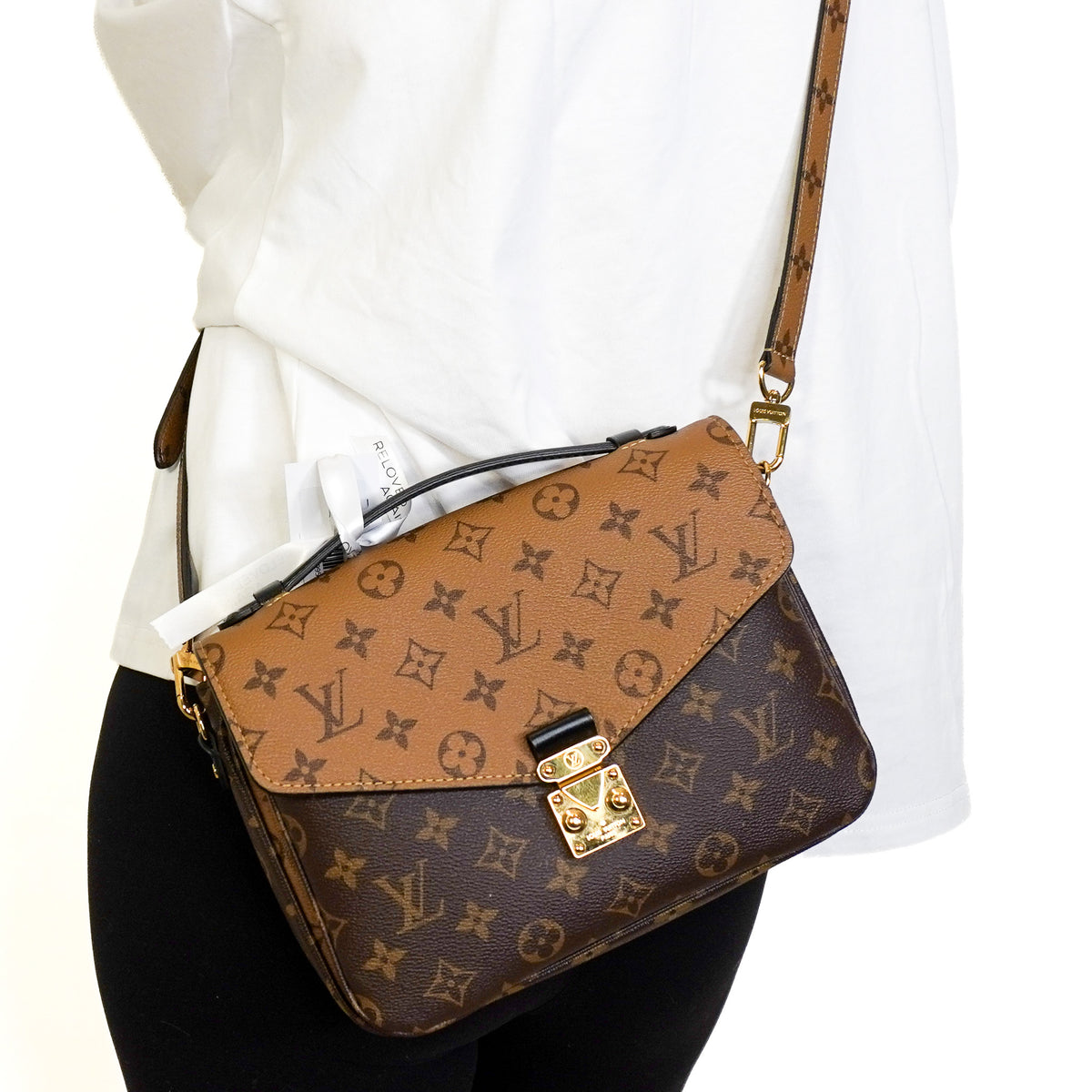 Louis Vuitton Pochette Metis Bag (RRP £2060) | Authentic Preloved