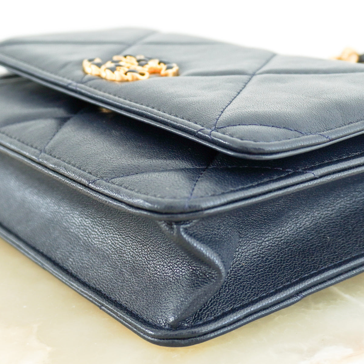 Chanel 19 Wallet on Chain Bag in Navy (RRP £3480) | Authentic Preloved