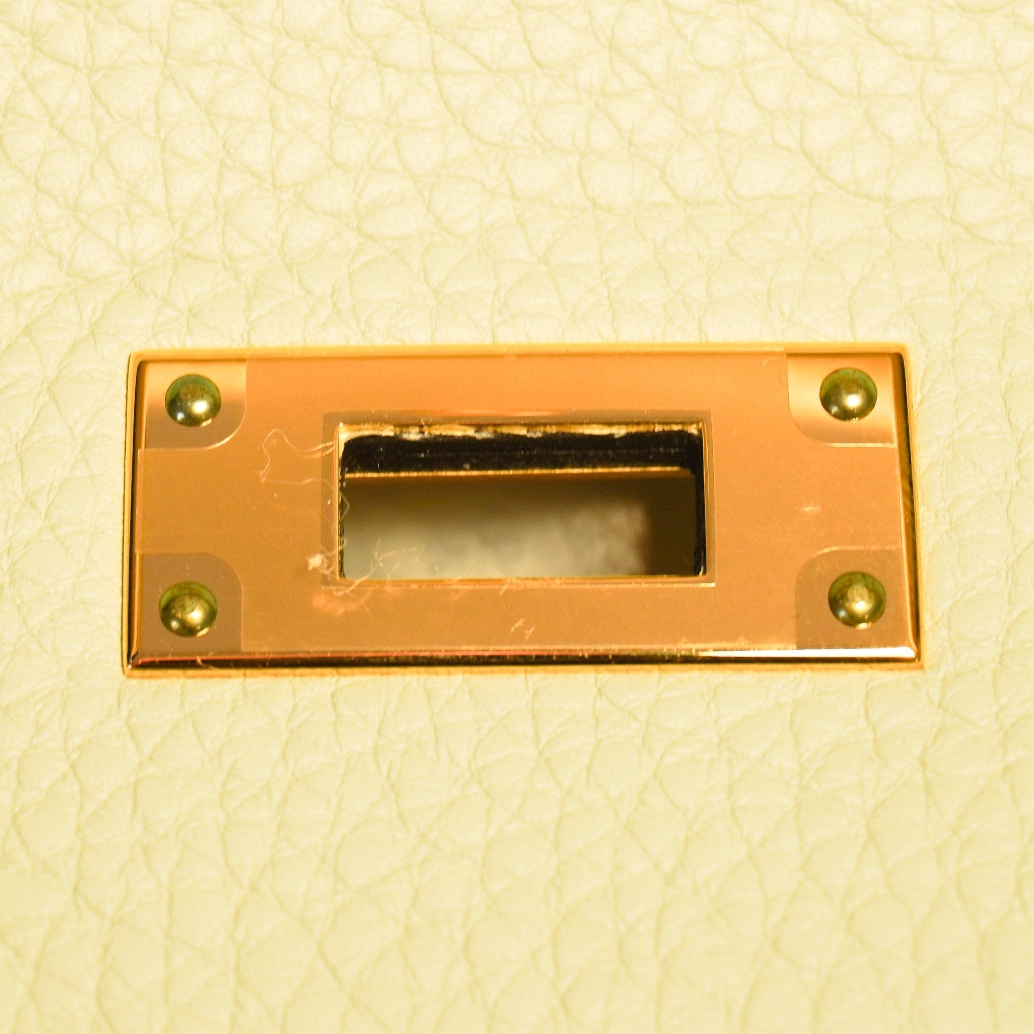 NEW Hermès Kelly 28 Gris Neve Togo Retourne Gold Hardware | Authentic Preloved - Reloved Again