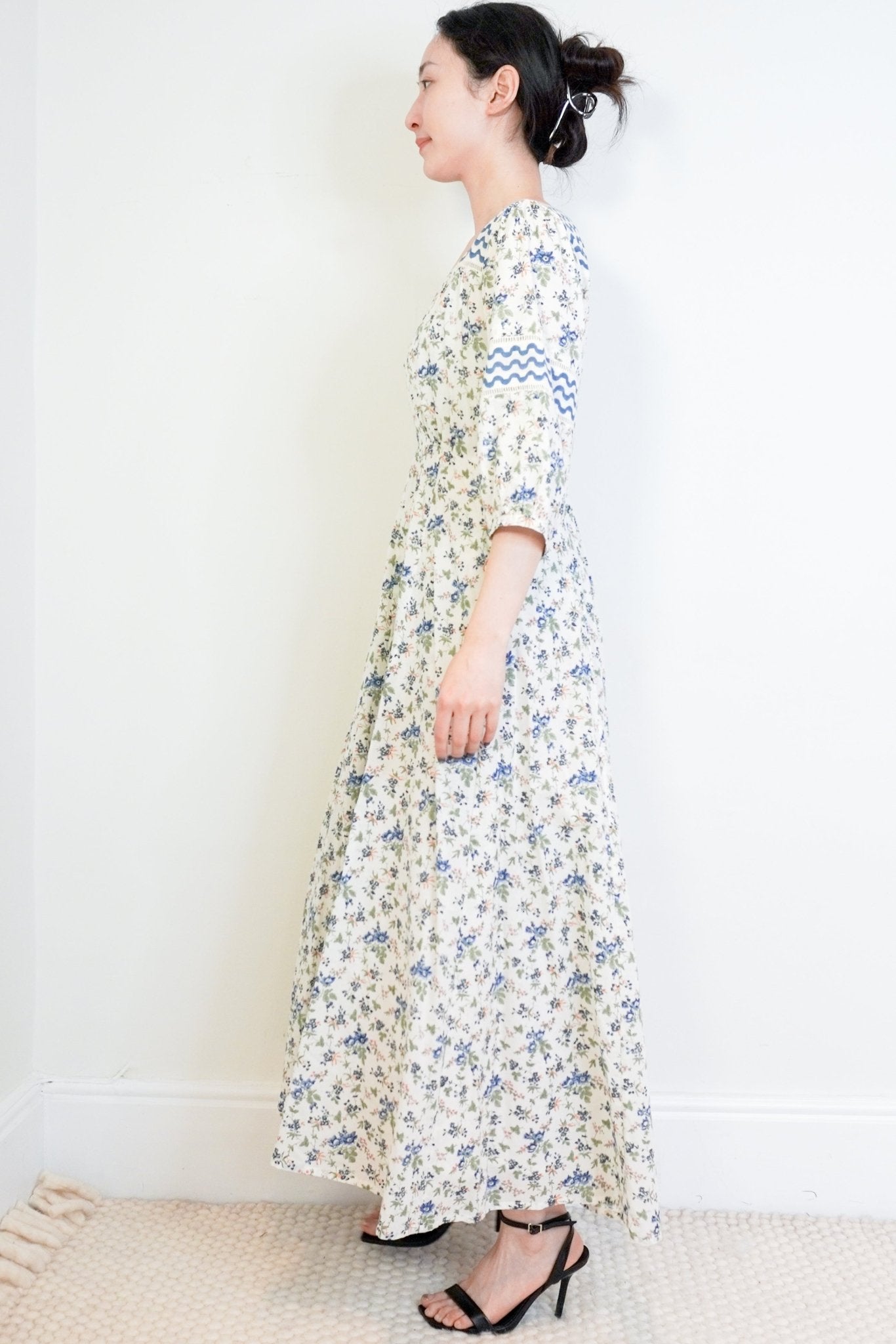 Daydress White & Blue Floral Dress RRP £285 | Authentic & Preloved - Reloved Again