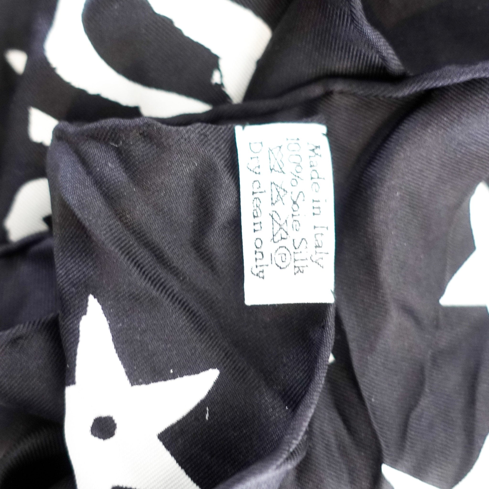 Dior silk Christian Dior star scarf in black RRP £170 | Authentic Preloved - Reloved Again