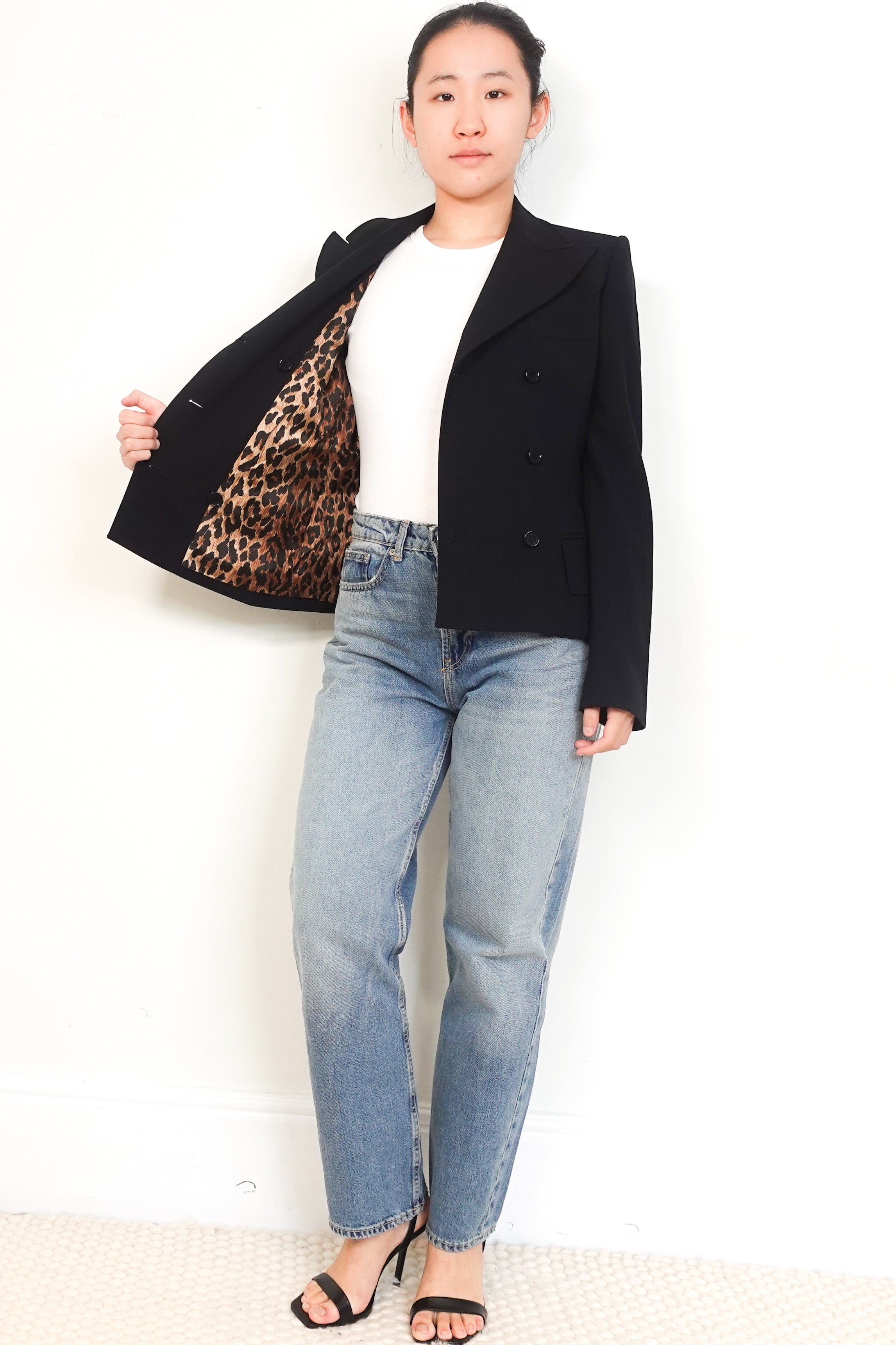 Dolce-_-Gabbana-Black-Leopard-Print-Wool-Blazer-inside-picture-Chelsea-London