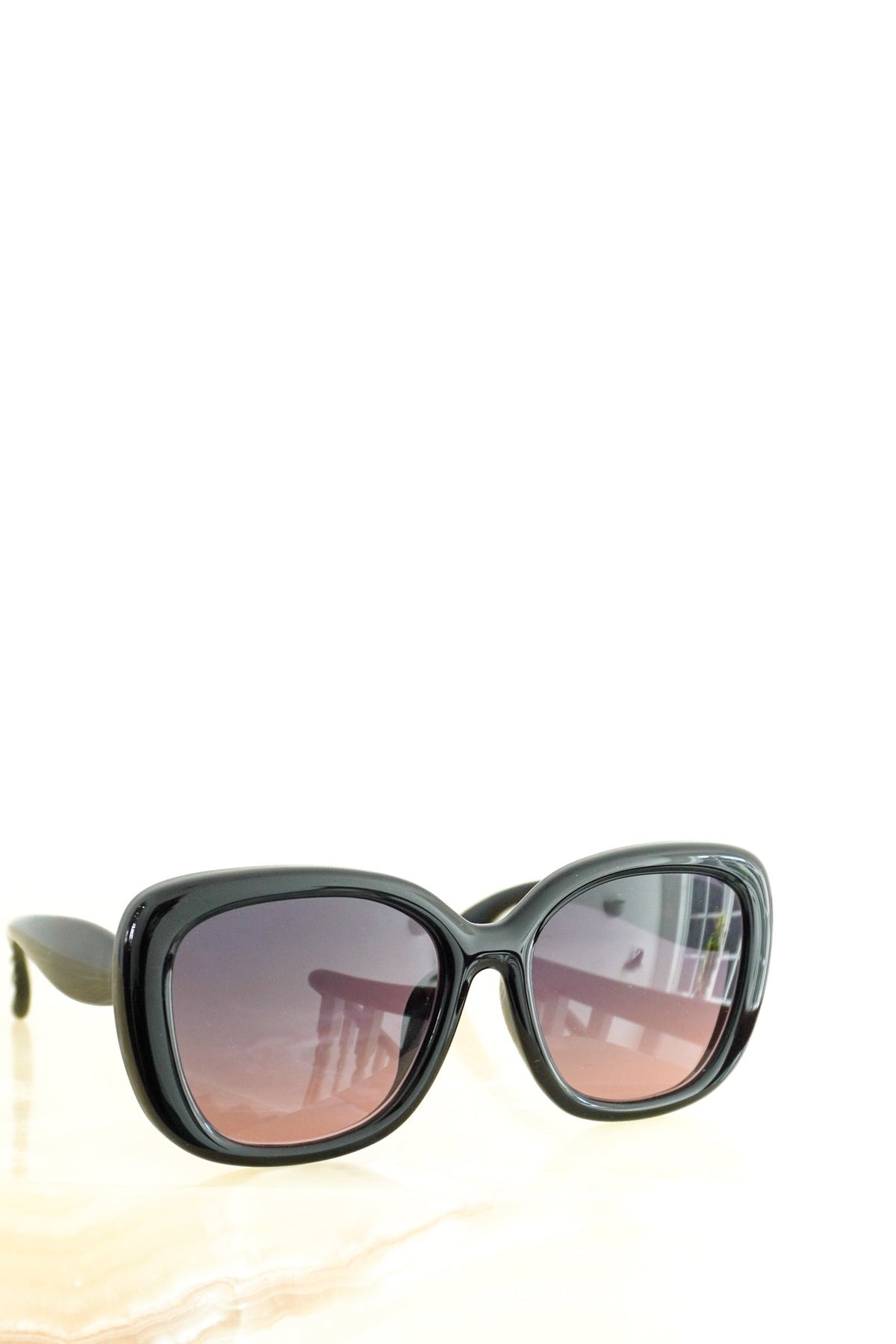 Front: Barbie X JINS Sunglasses 