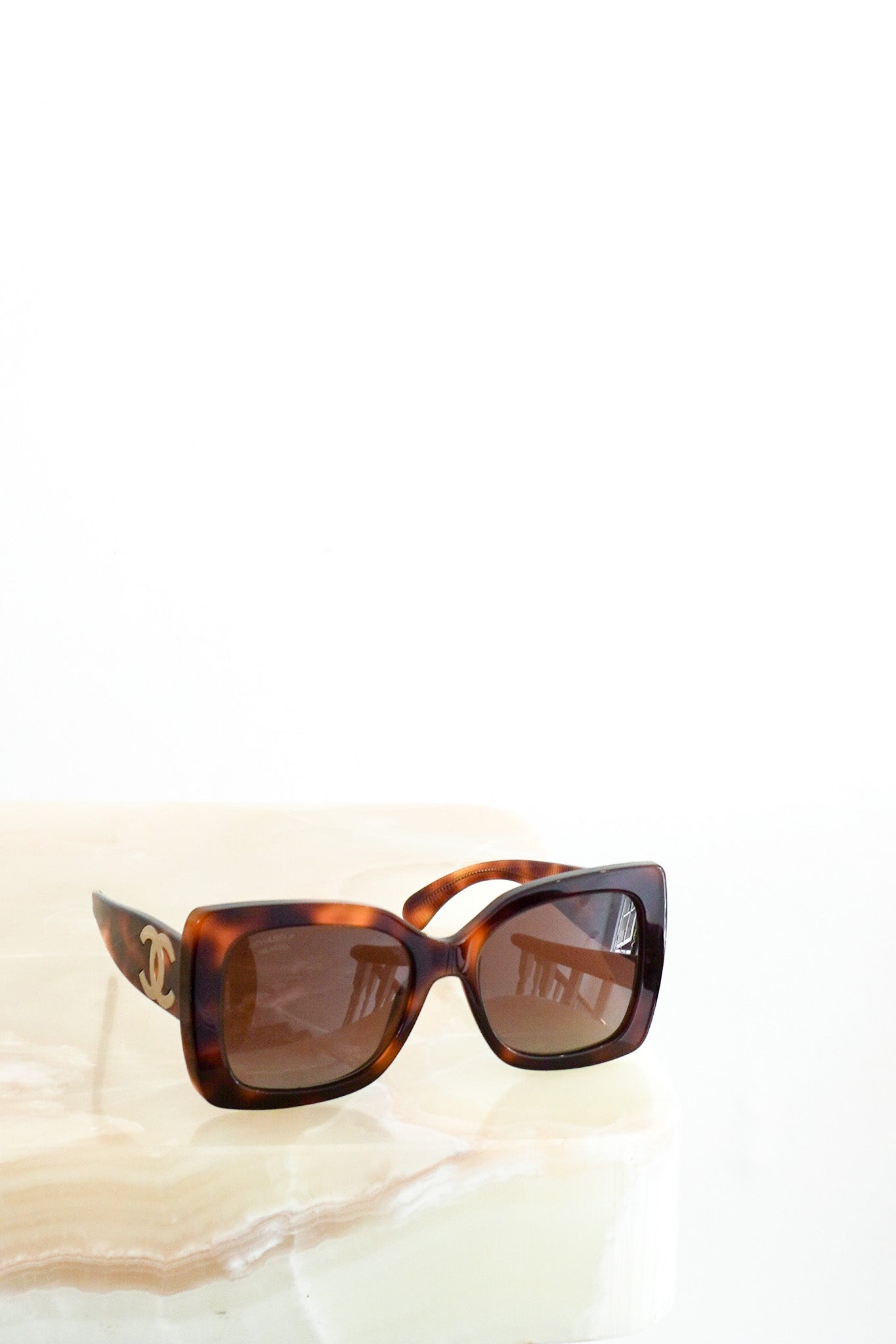 Chanel Tortoiseshell CC Logo Rectangle Sunglasses (RRP £400) | Authentic Preloved FINAL SALE (Copy) - Reloved Again