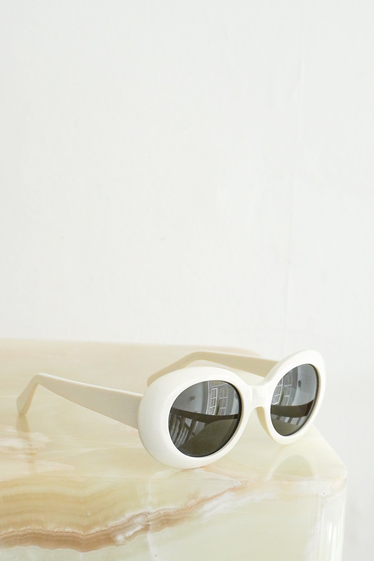Acne Studios White Round Framed Sunglasses (RRP £270) | Authentic Preloved FINAL SALE - Reloved Again