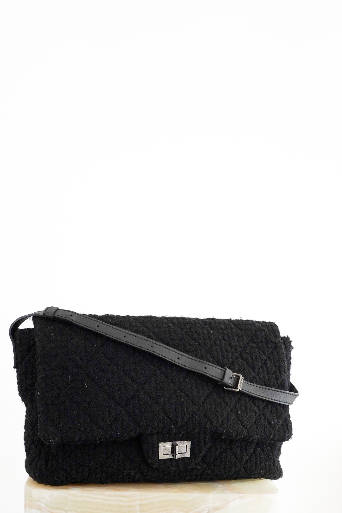 Front Image: Chanel Black Tweed 2.55 Flap Crossbody Bag Chelsea London