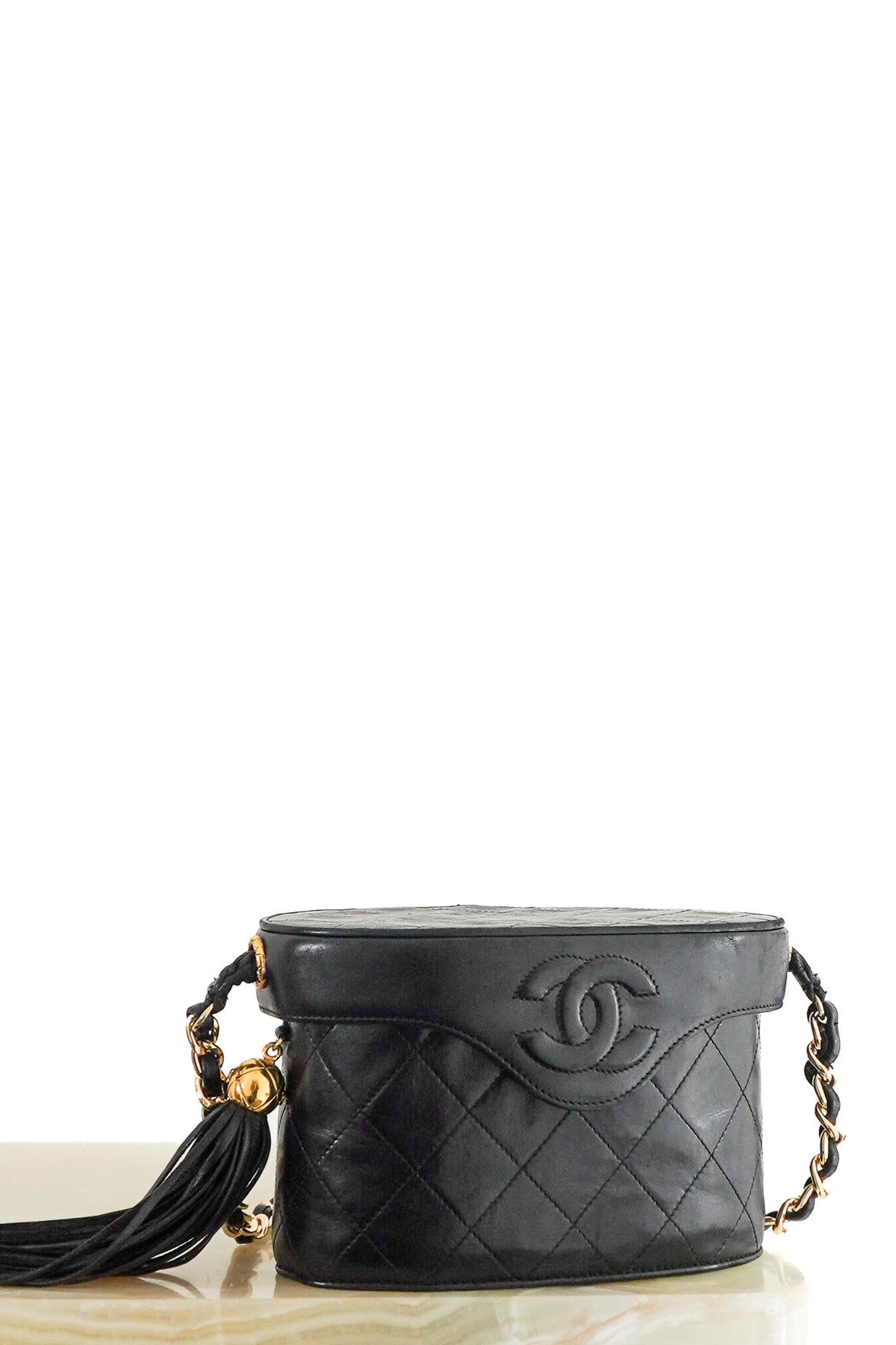 Front Imag: Chanel Vintage Leather Lambskin Box Bag Chelsea London
