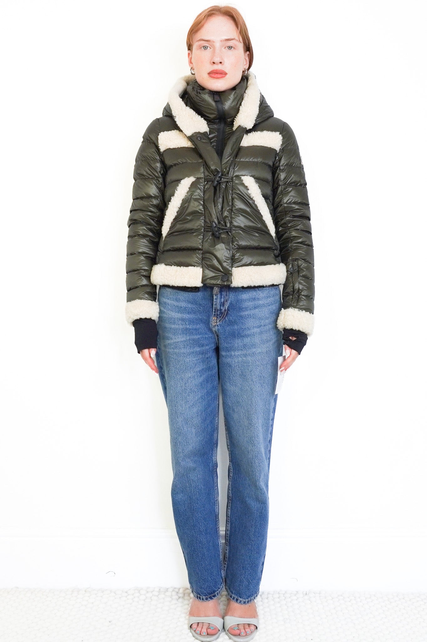 Front Image: Moncler Grenoble Alvernia Ski Down Puffer Jacket with Shearling Trim Chelsea London