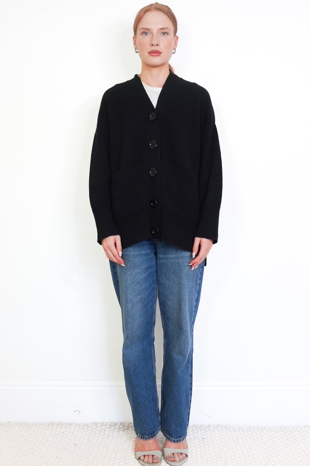 Front Image: Van Kukil Black Cashmere Cardigan Size M Chelsea London