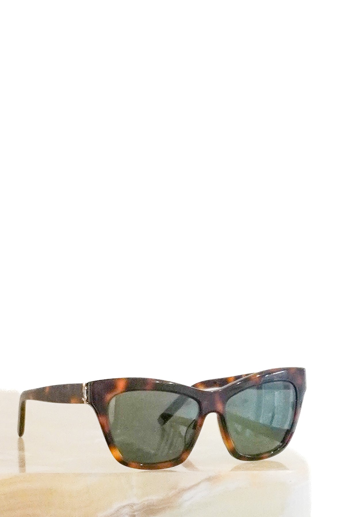 Front Image: Yves Saint Laurent Sunglasses  Chelsea London 
