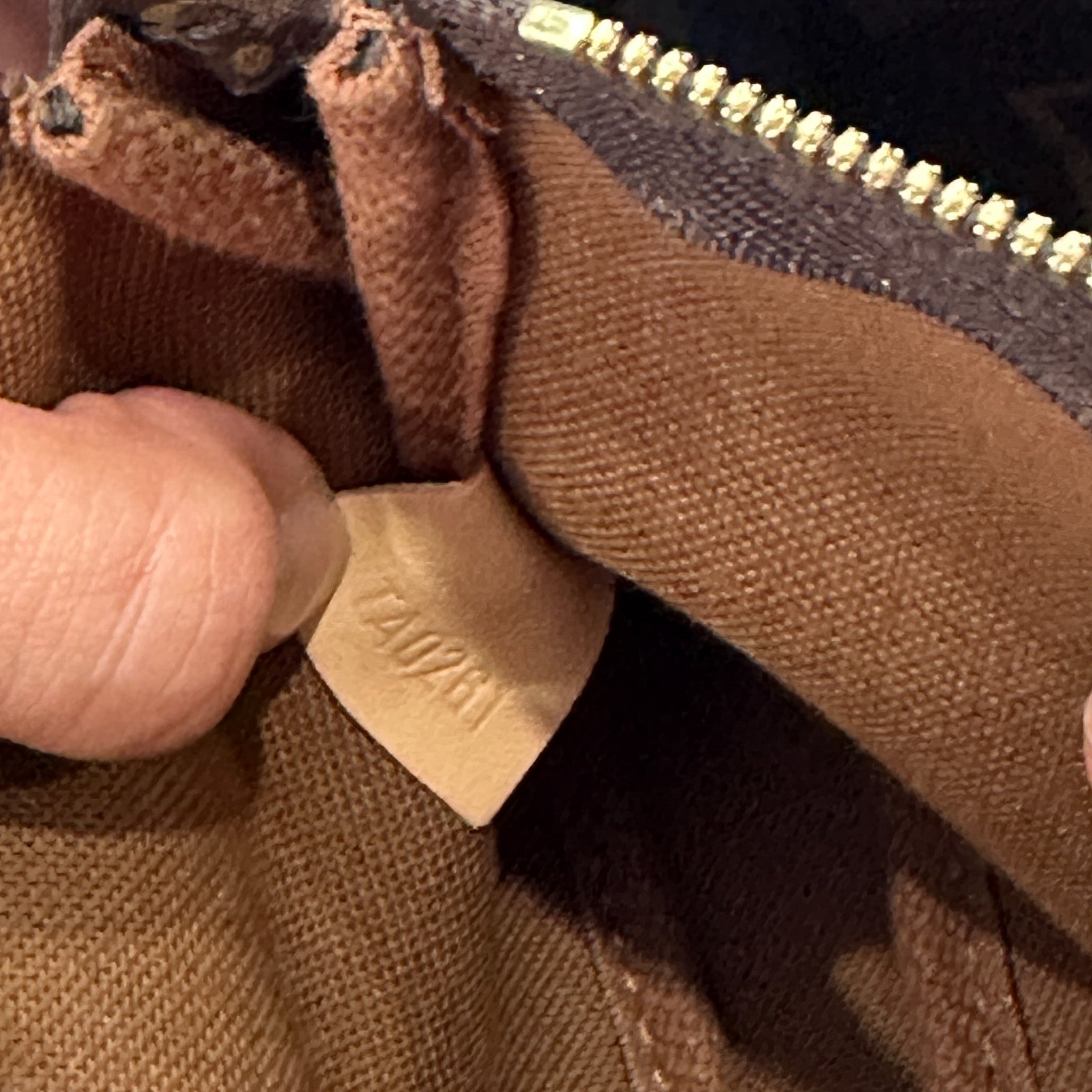 CURRENT SEASON Louis Vuitton Monogram Multi Pochette Accessoires Bag RRP £2030 | Authentic Preloved