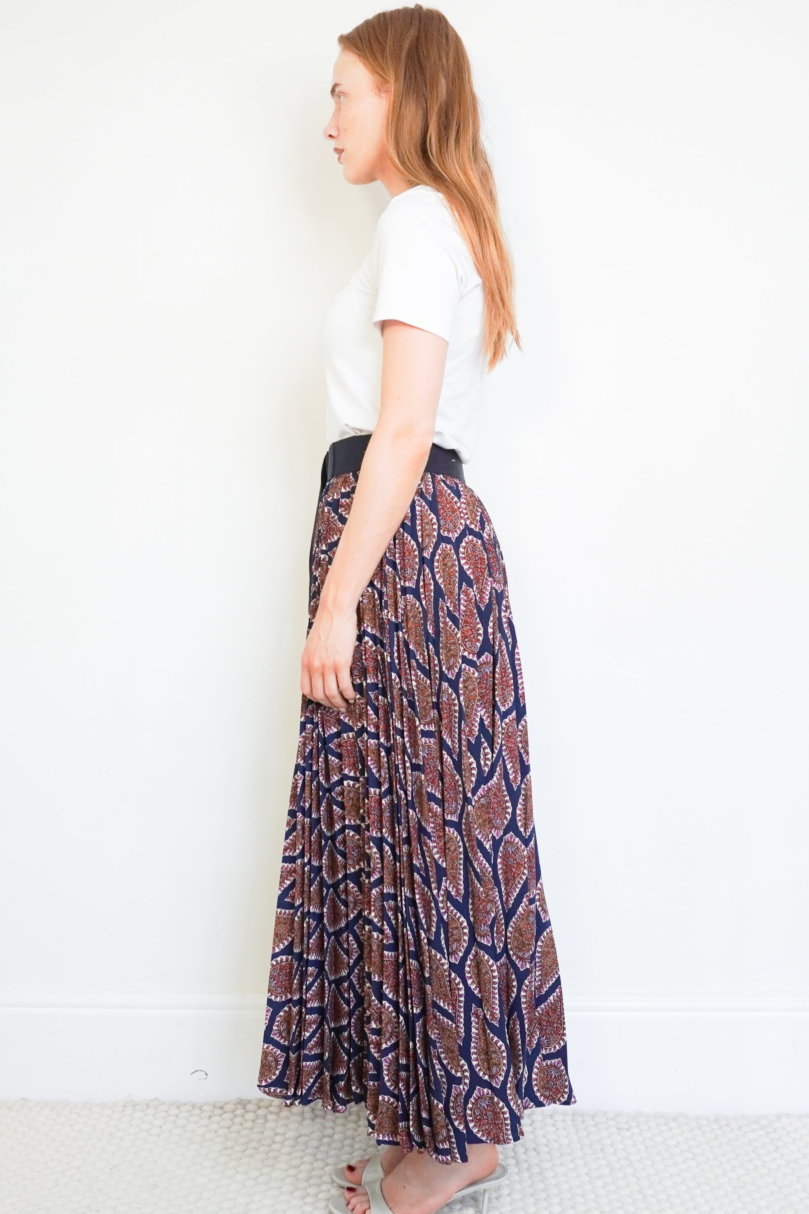 G. Label by Goop Navy Paisley Print Belted Pleated Maxi Skirt side photo chelsea london