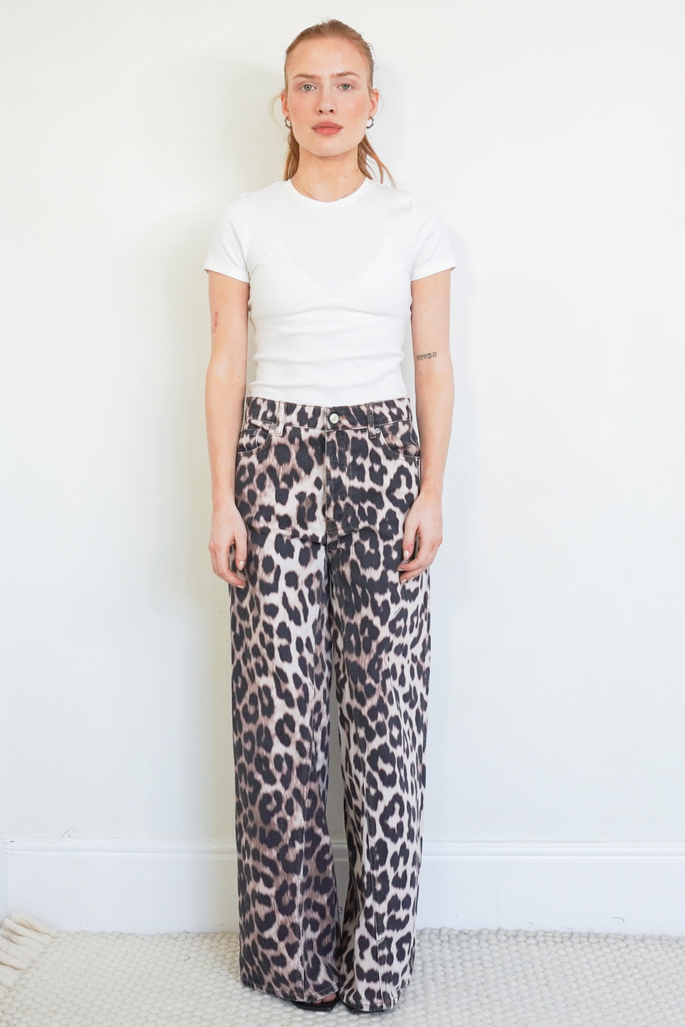Ganni-Leopard-Print-Wide-Leg-Jeans-front-picture