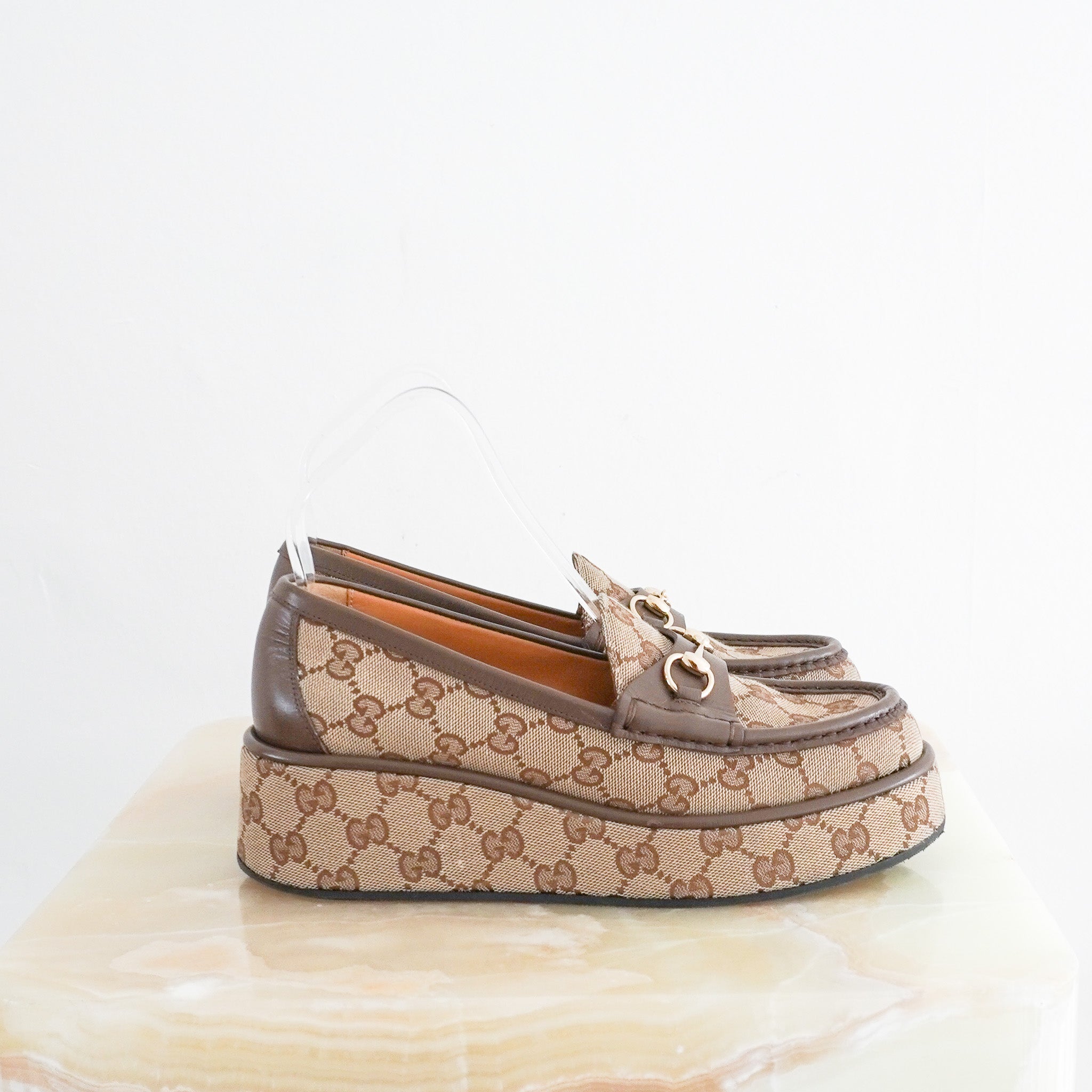 Gucci-Horsebit-Wedge-Loafers-in-Beige-GG-Canvas-Side-Photograph
