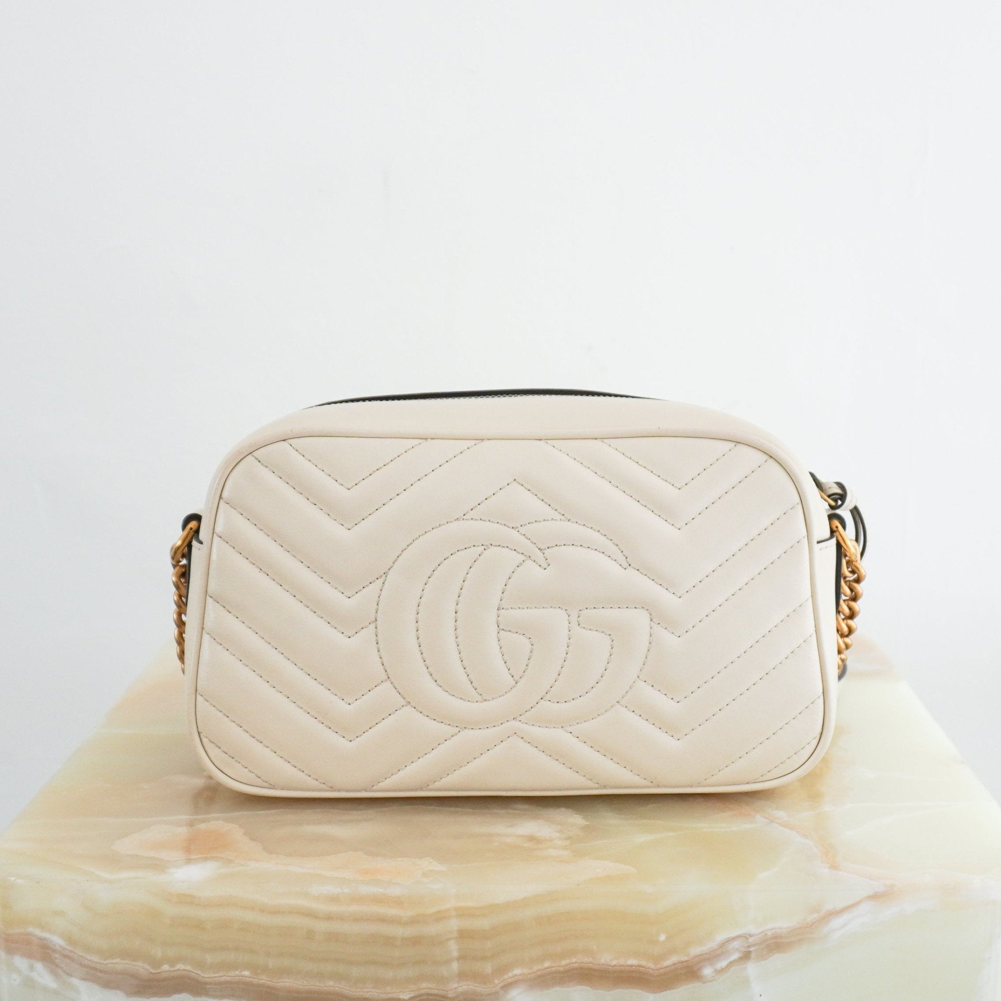 Gucci White Leather Small Camera Bag RRP £1460 | Authentic Preloved - Reloved Again