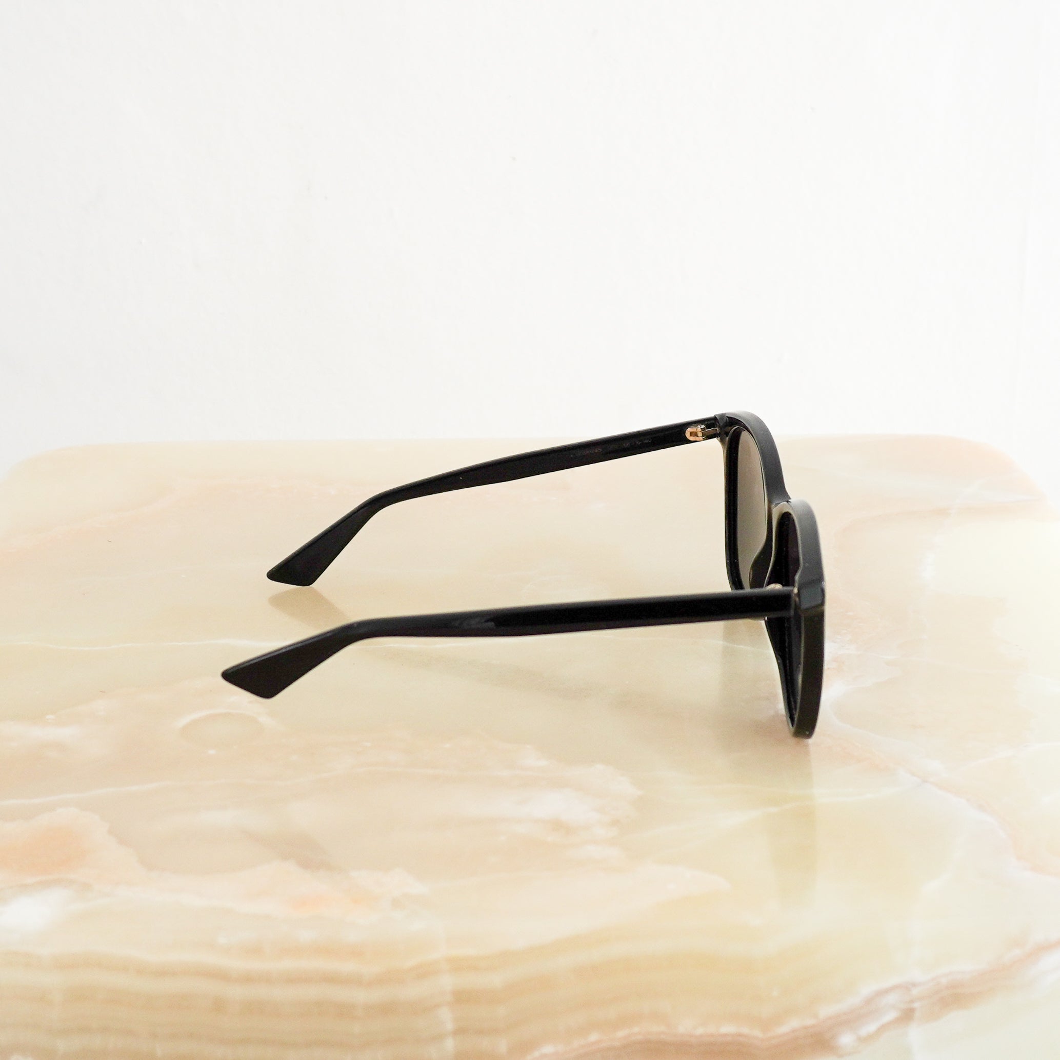Gucci GG0024S 001 Black Square Sunglasses (RRP £350) | Authentic Preloved FINAL SALE - Reloved Again