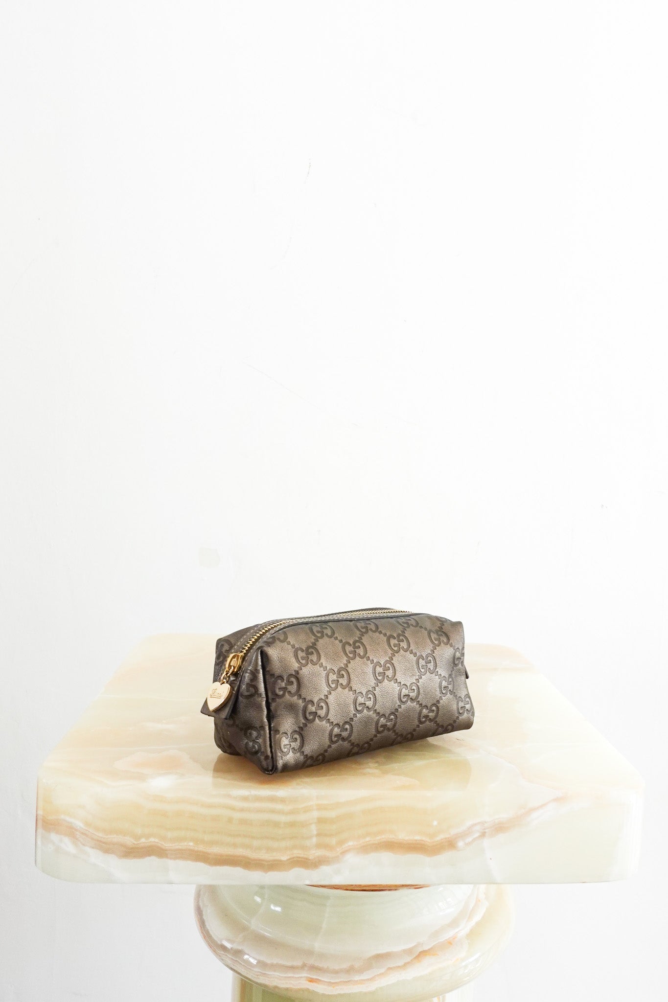 Gucci Monogram Makeup Bag RRP £400 | Authentic Preloved