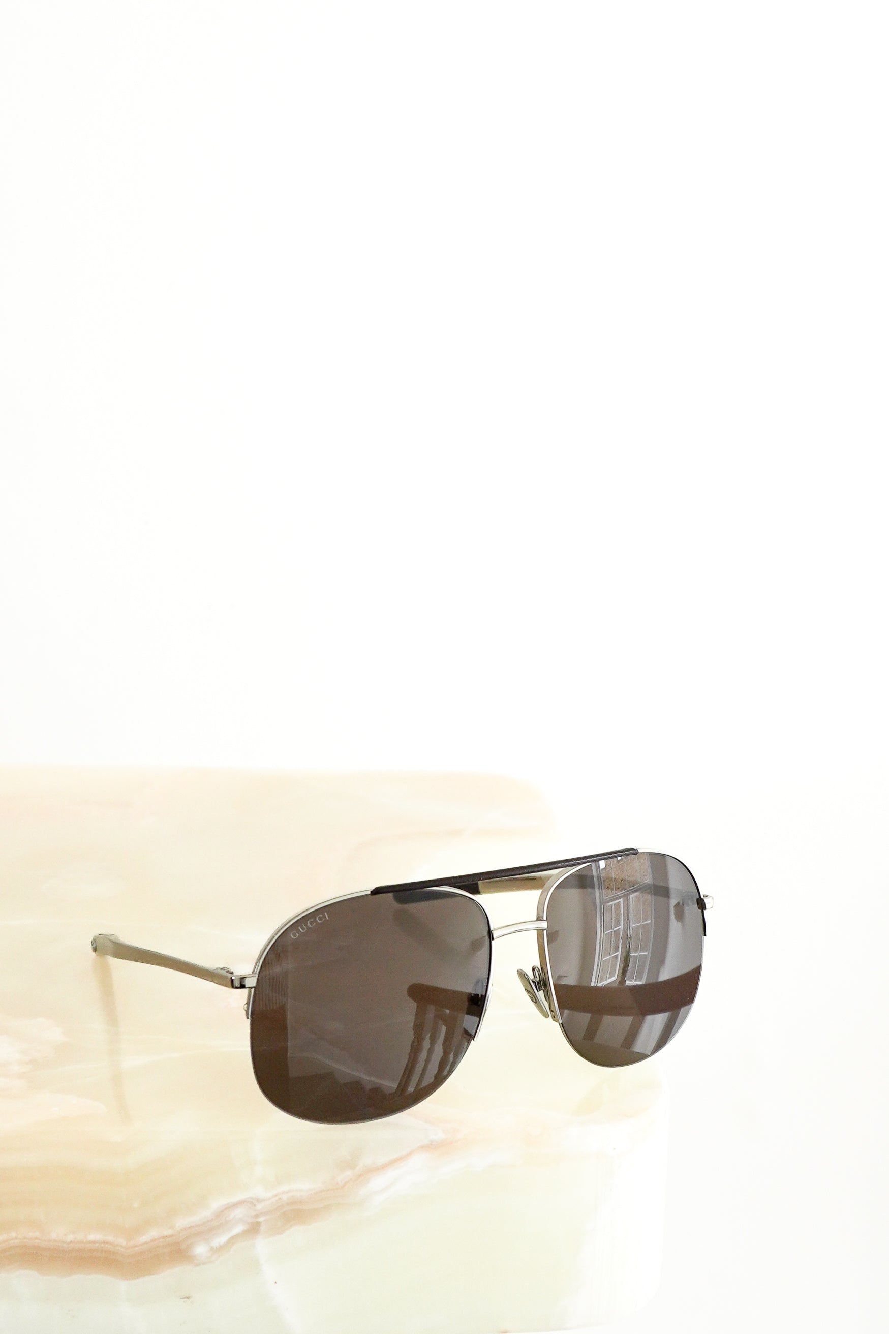 Gucci Silver Aviator Sunglasses - GG2165S front photo chelsea london