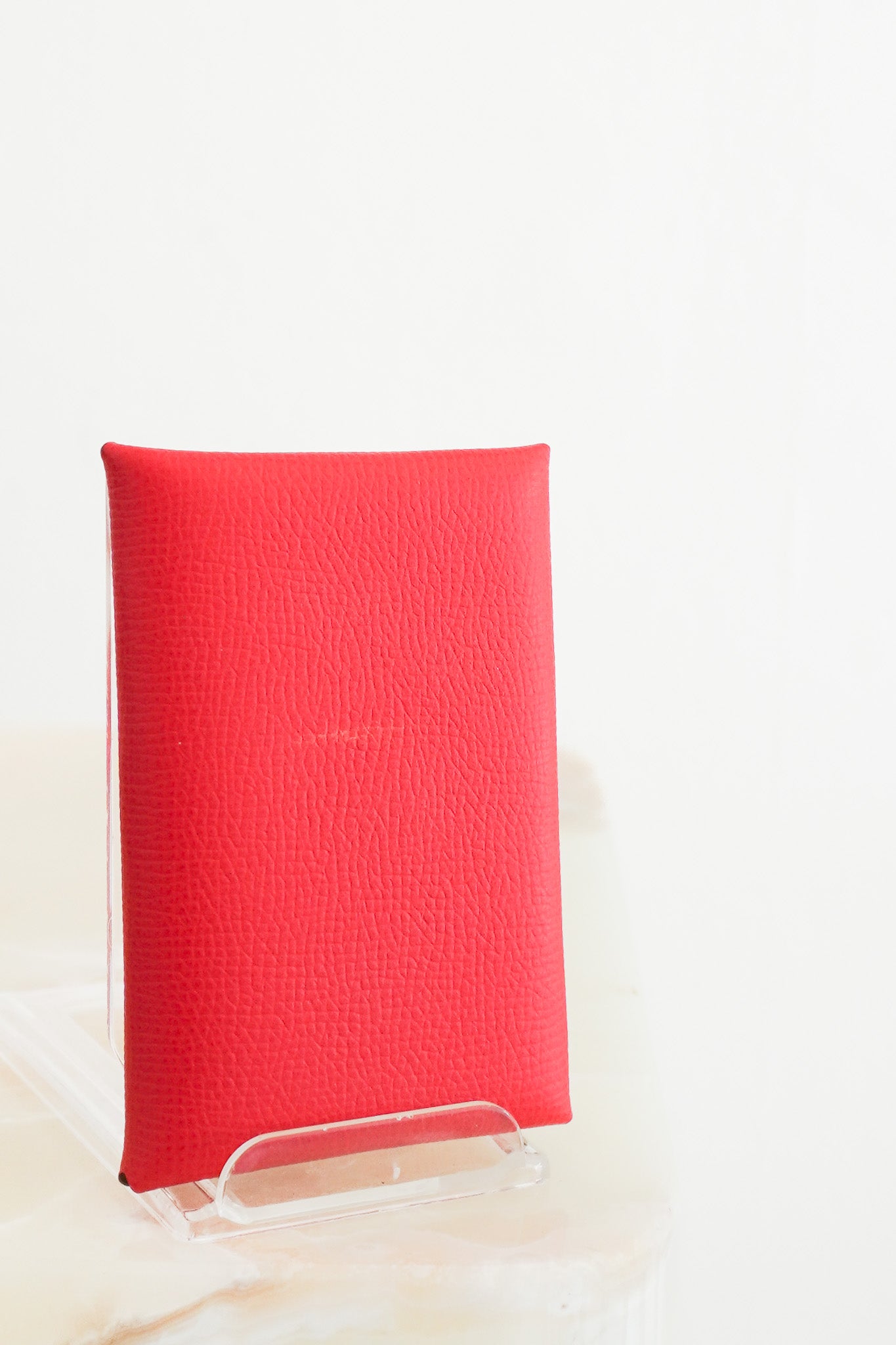 Hermès Calvi Card Holder Rose Texas Epsom Leather fronts picture