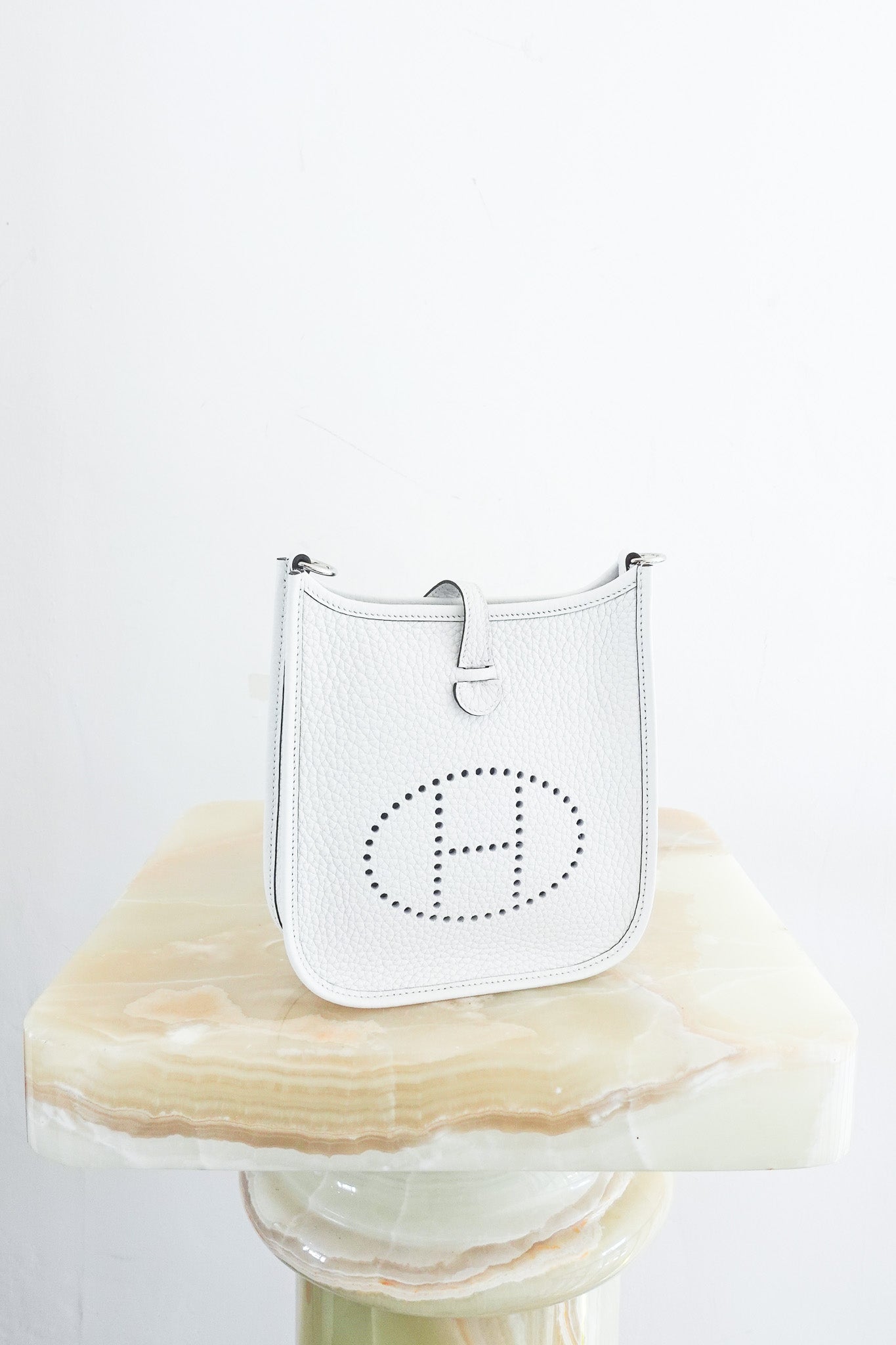 Hermès Evelyne 16 Amazone – White Clemence Leather Bag | Brand New & Authentic
