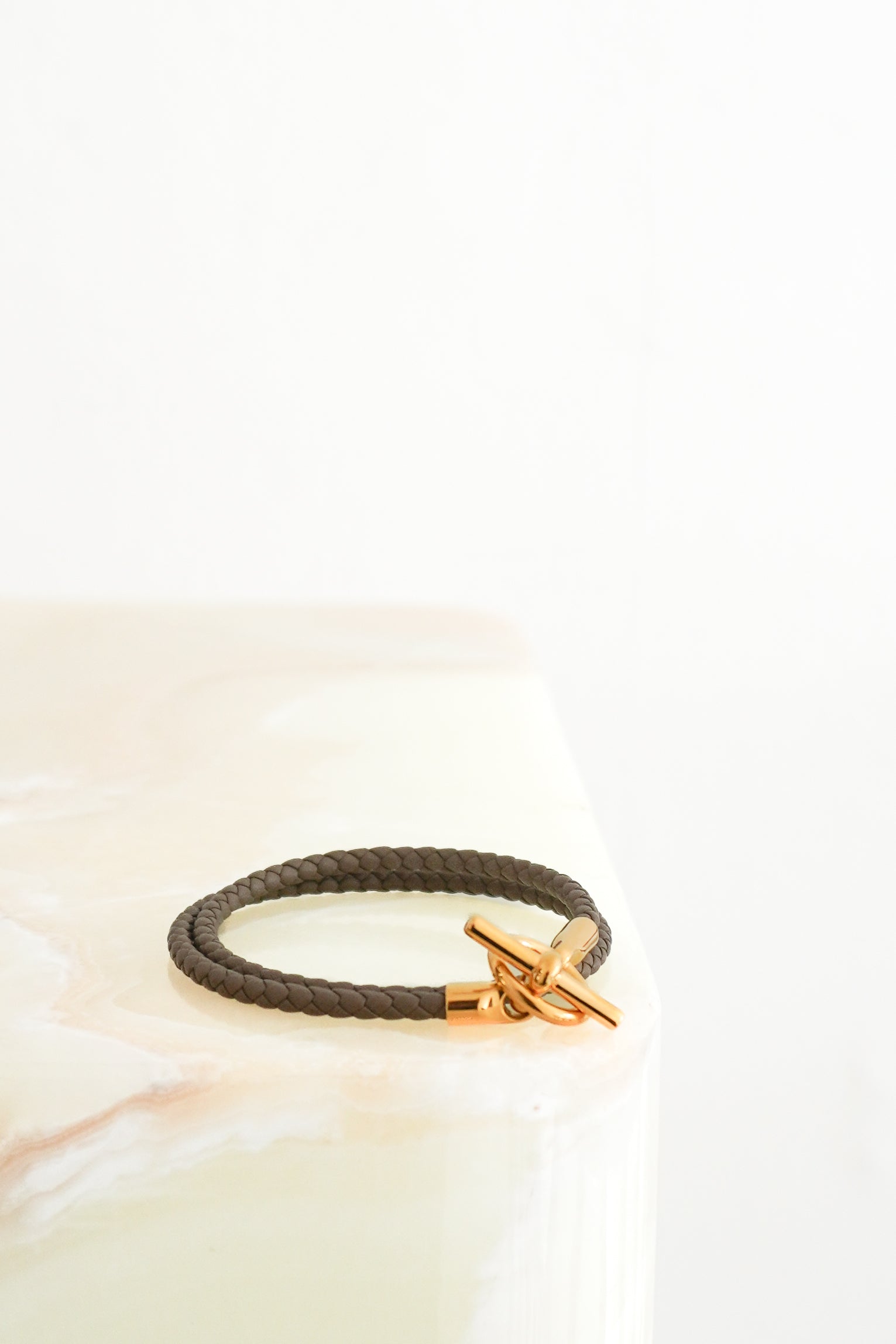 Hermès Glenan Double Tour Bracelet in Étoupe Swift Calfskin with Gold-Plated Hardware front photo chelsea london