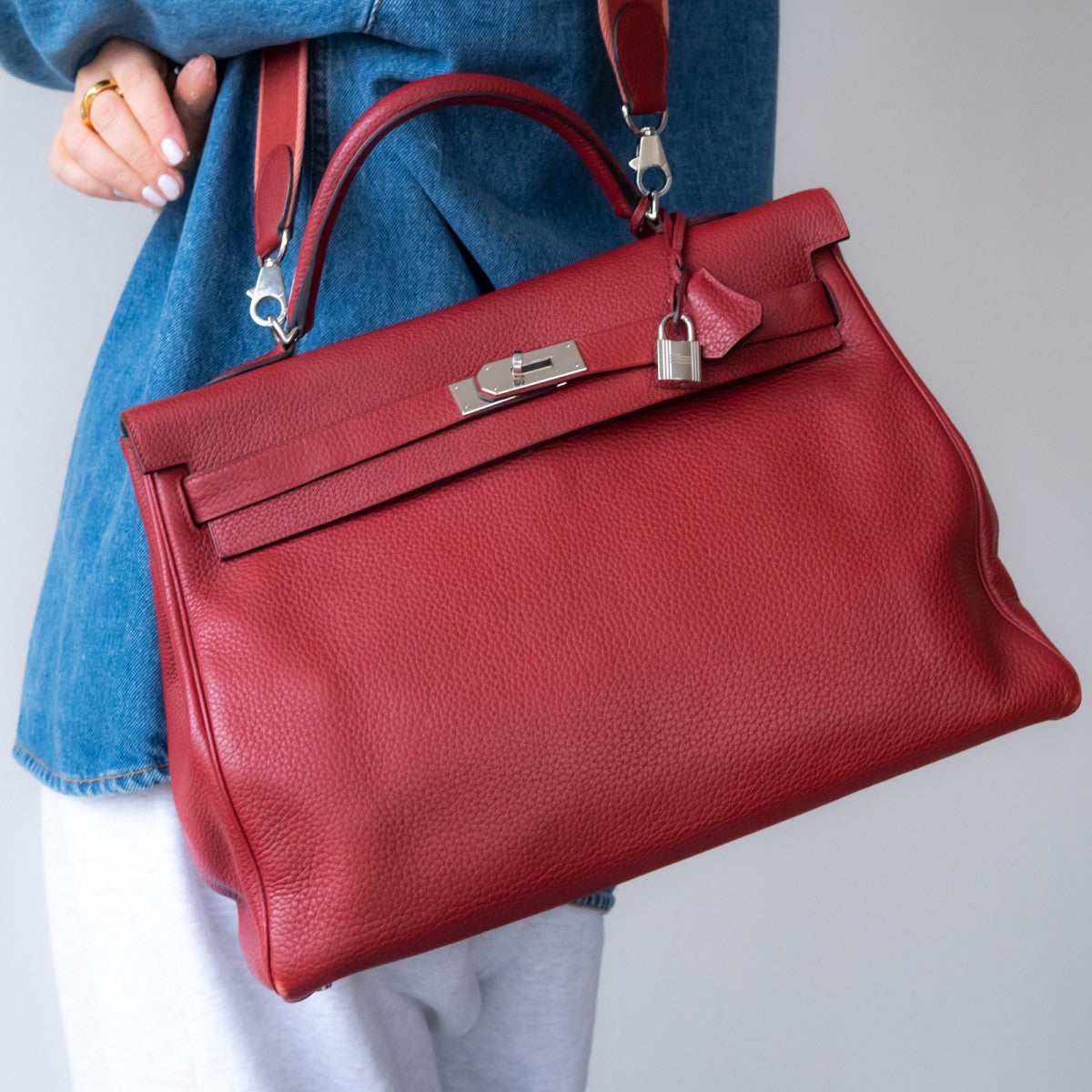 Hermès Kelly 40cm – Rouge Clémence Leather with Palladium Hardware | Authentic Preloved