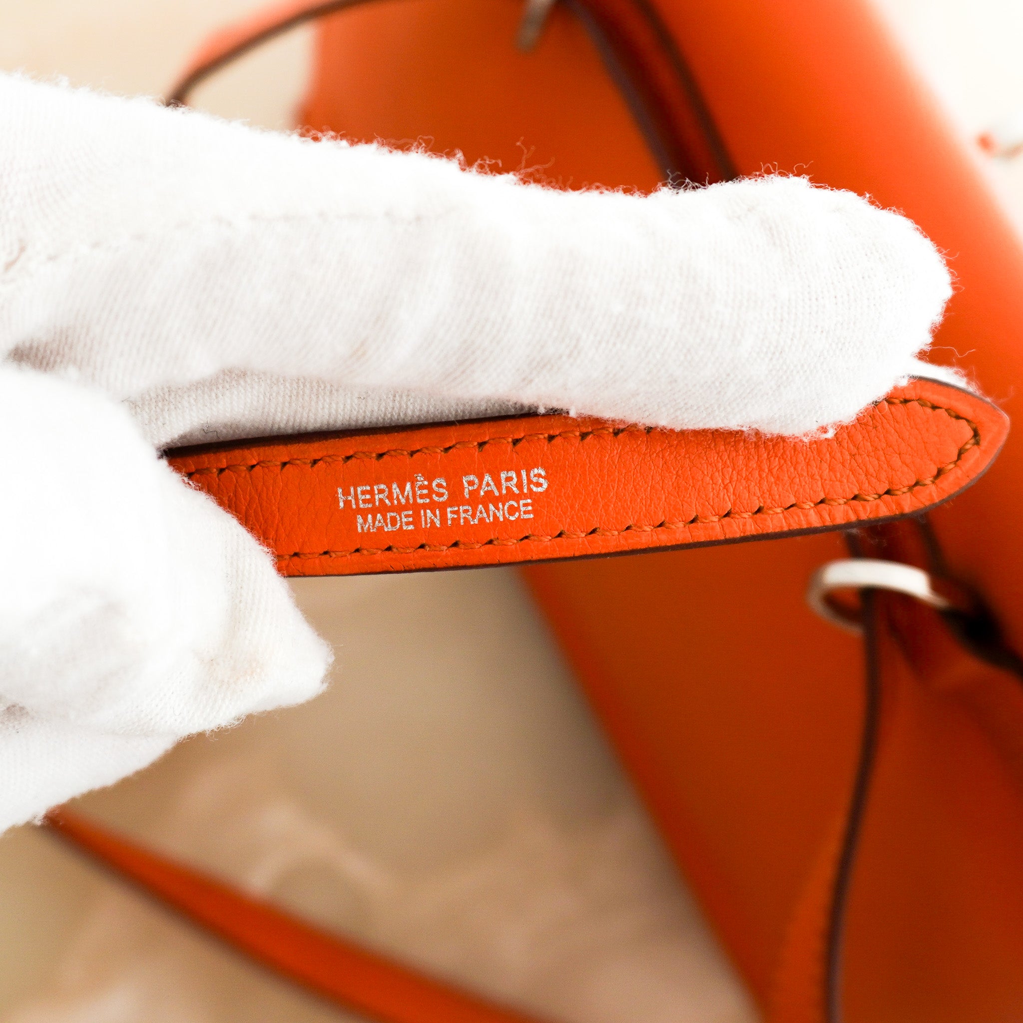 Hermès Kelly Danse II Orange in Swift Leather | Authentic Preloved - Reloved Again