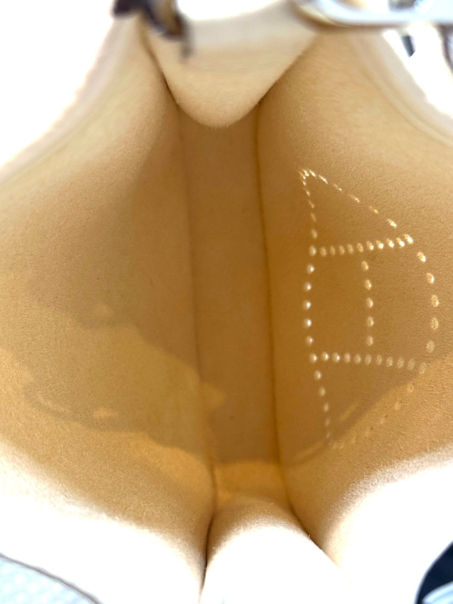 Hermès Mini Evelyne 16 Nata Clemence Crossbody Bag | Authentic Preloved - Reloved Again