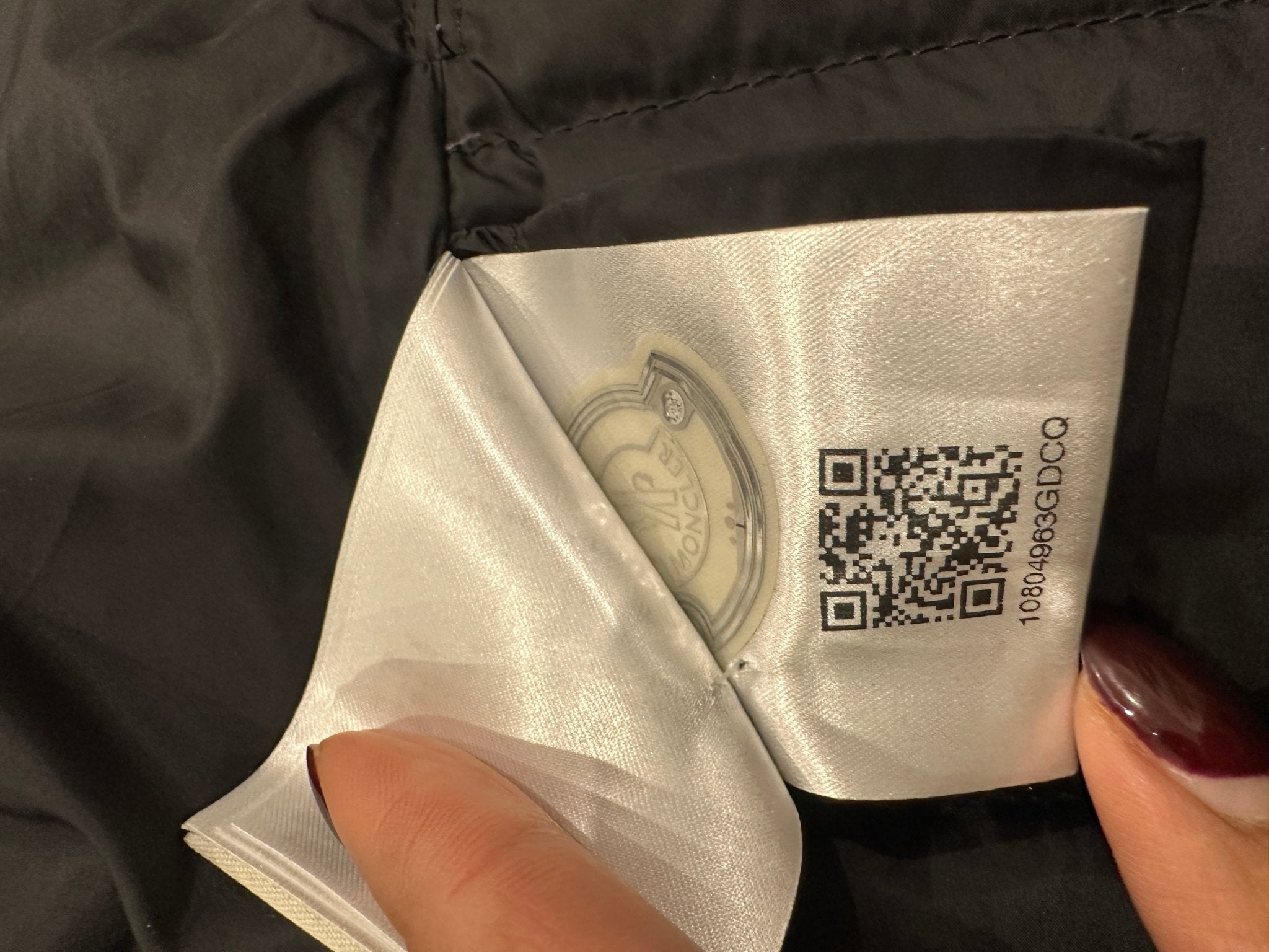 Moncler Black Imin Giubbotto Down Jacket RRP £1500 | Authentic Preloved - Reloved Again