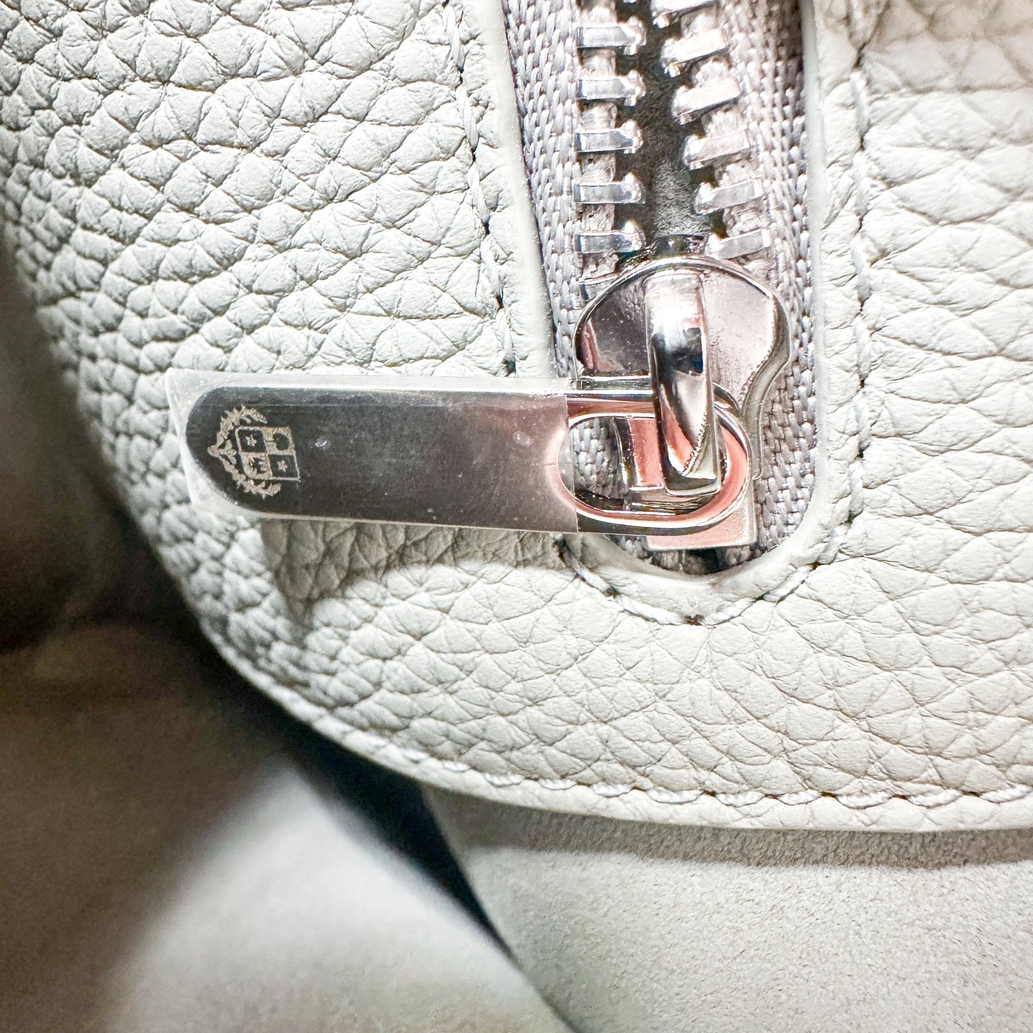 Loro Piana Sesia Medium Leather Tote in Eucalyptus RRP £3340 | Authentic Preloved - Reloved Again